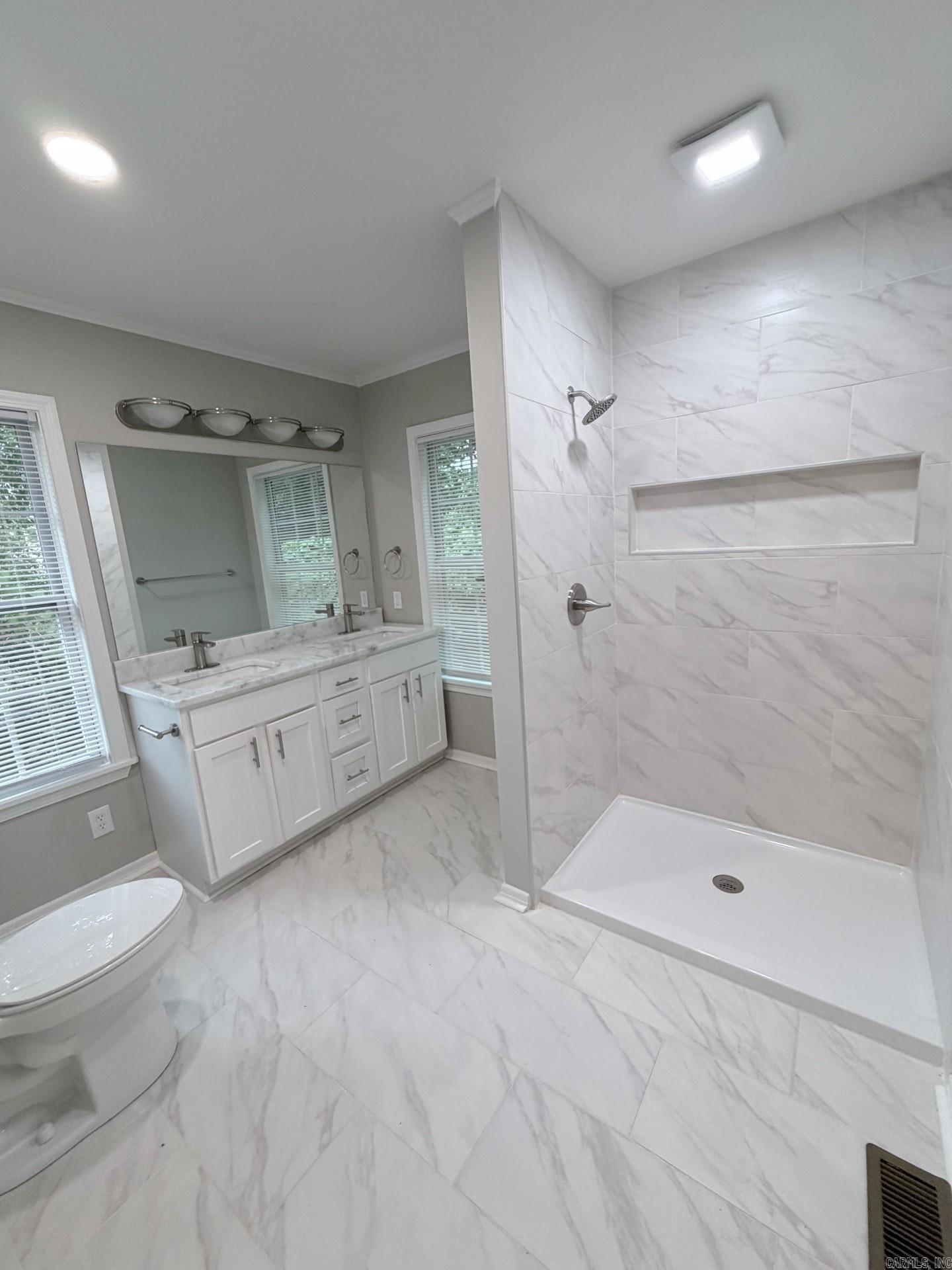 Hill Crest - Residential