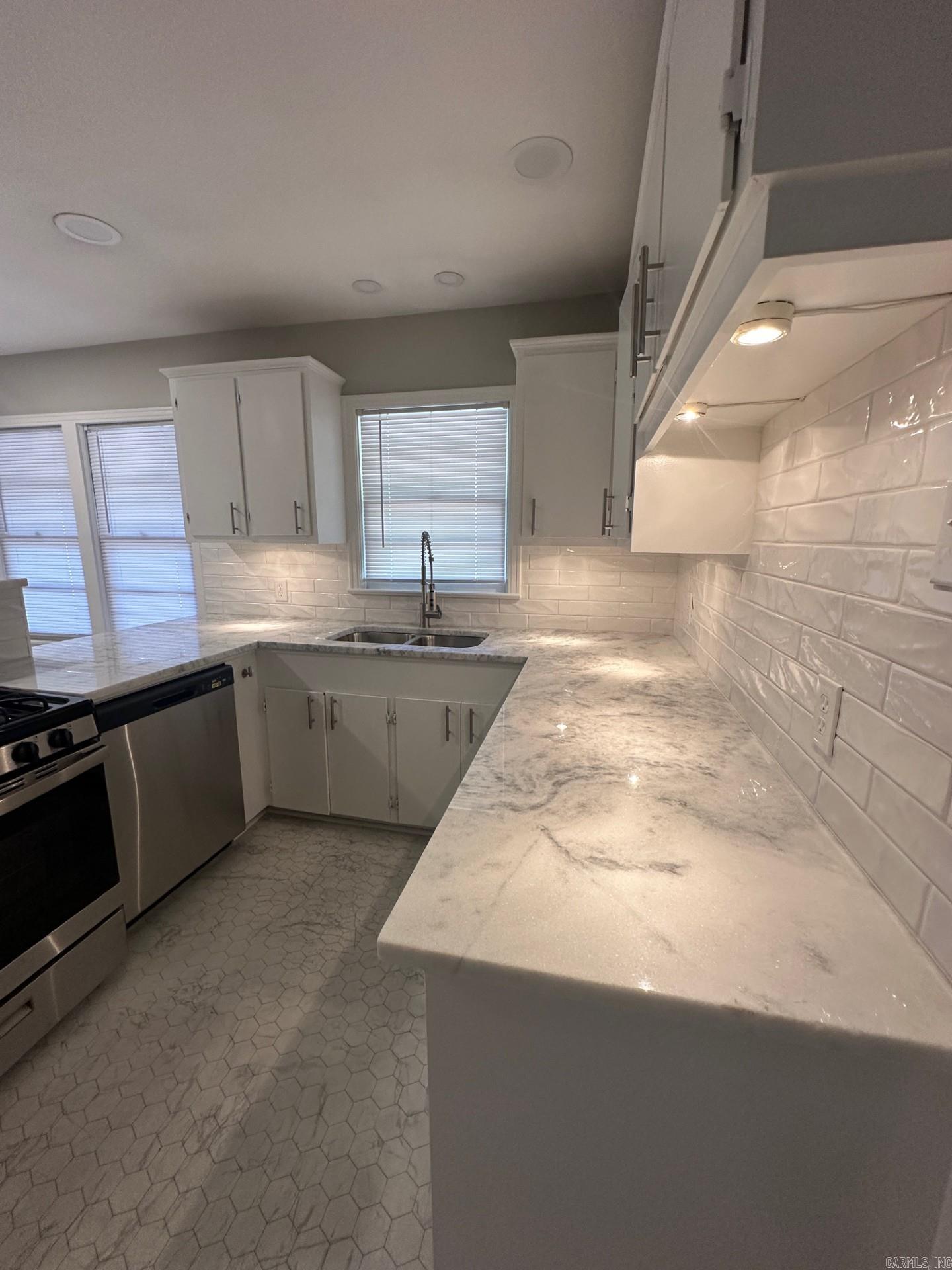 Hill Crest - Residential