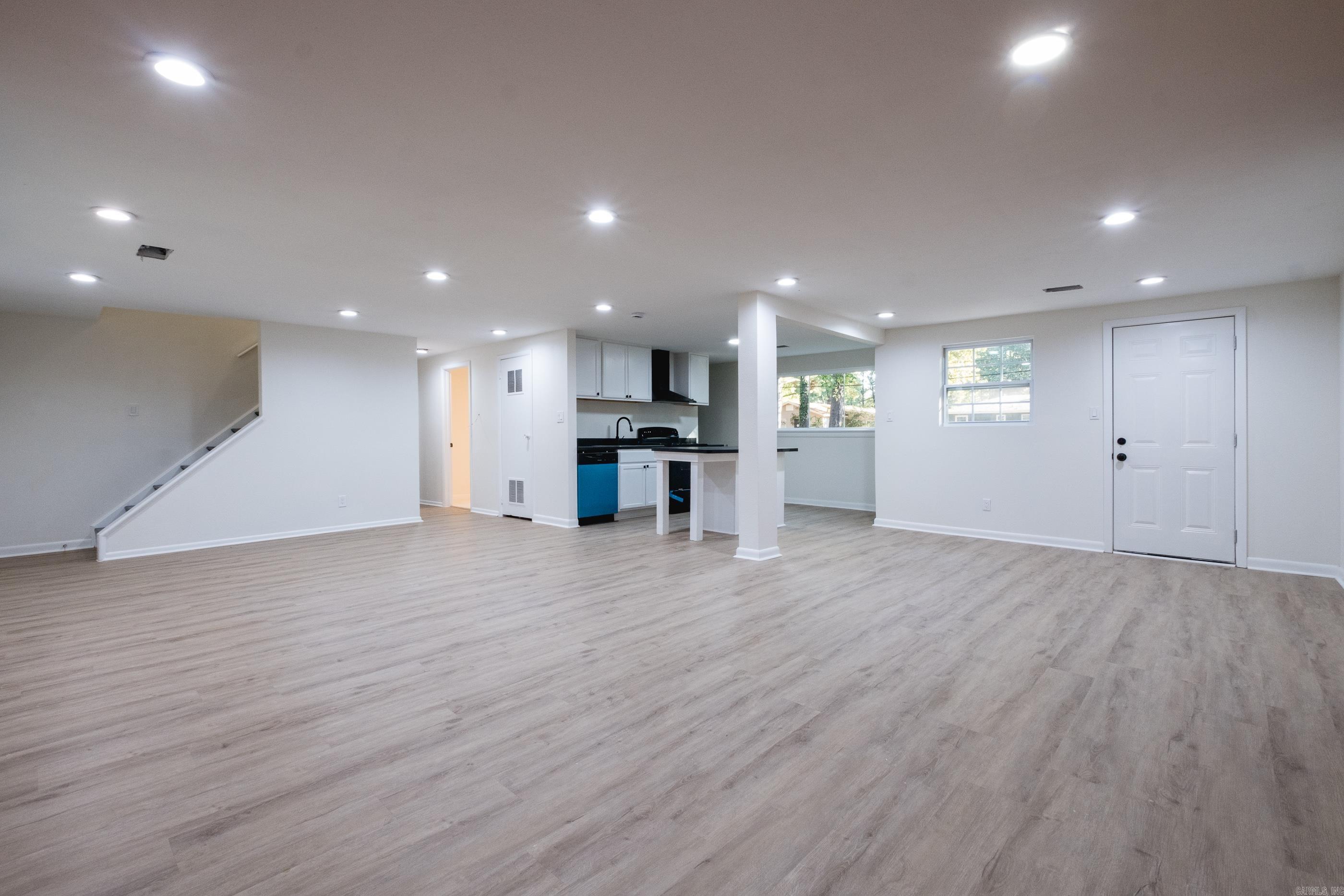 BELMONT - Residential