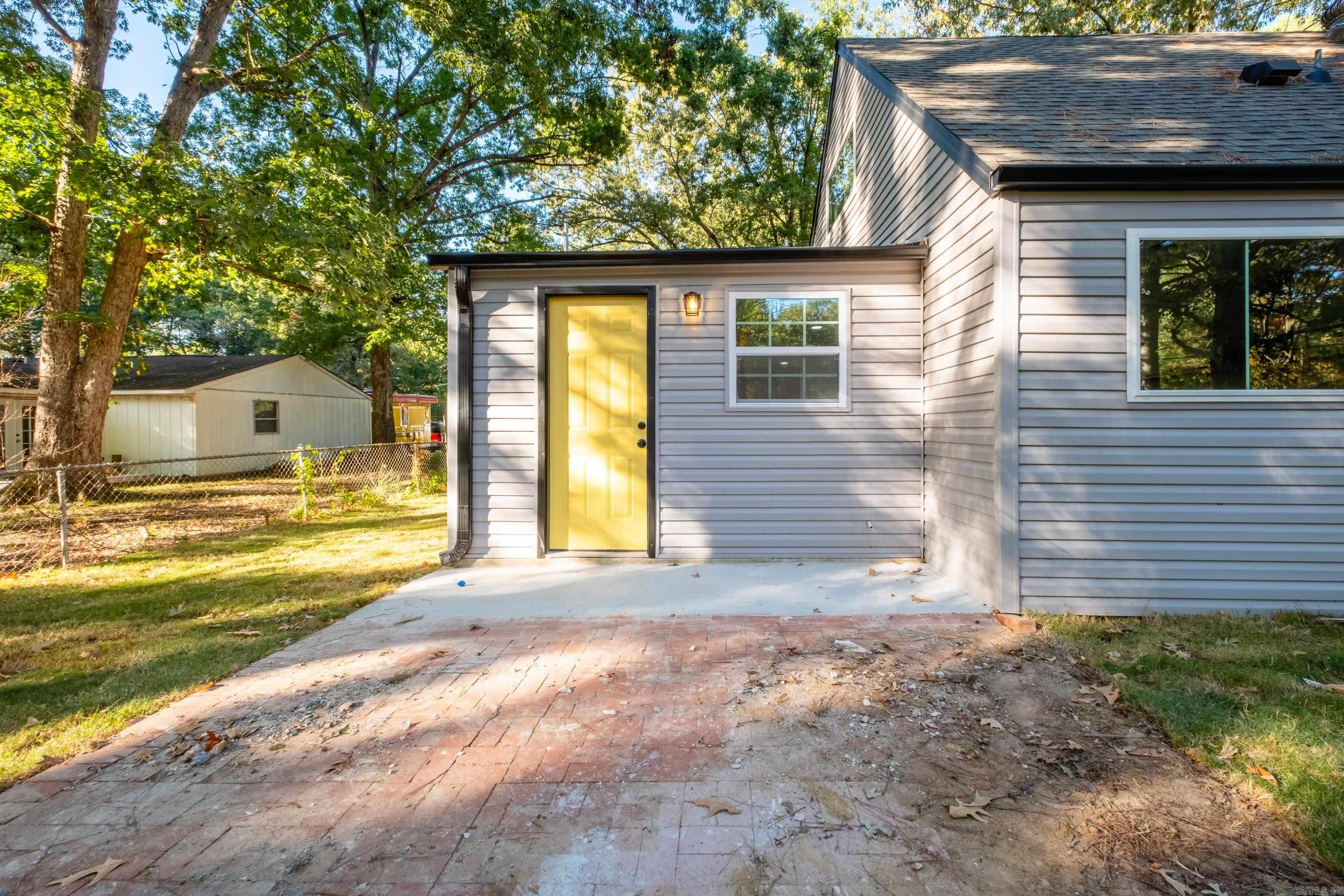 BELMONT - Residential