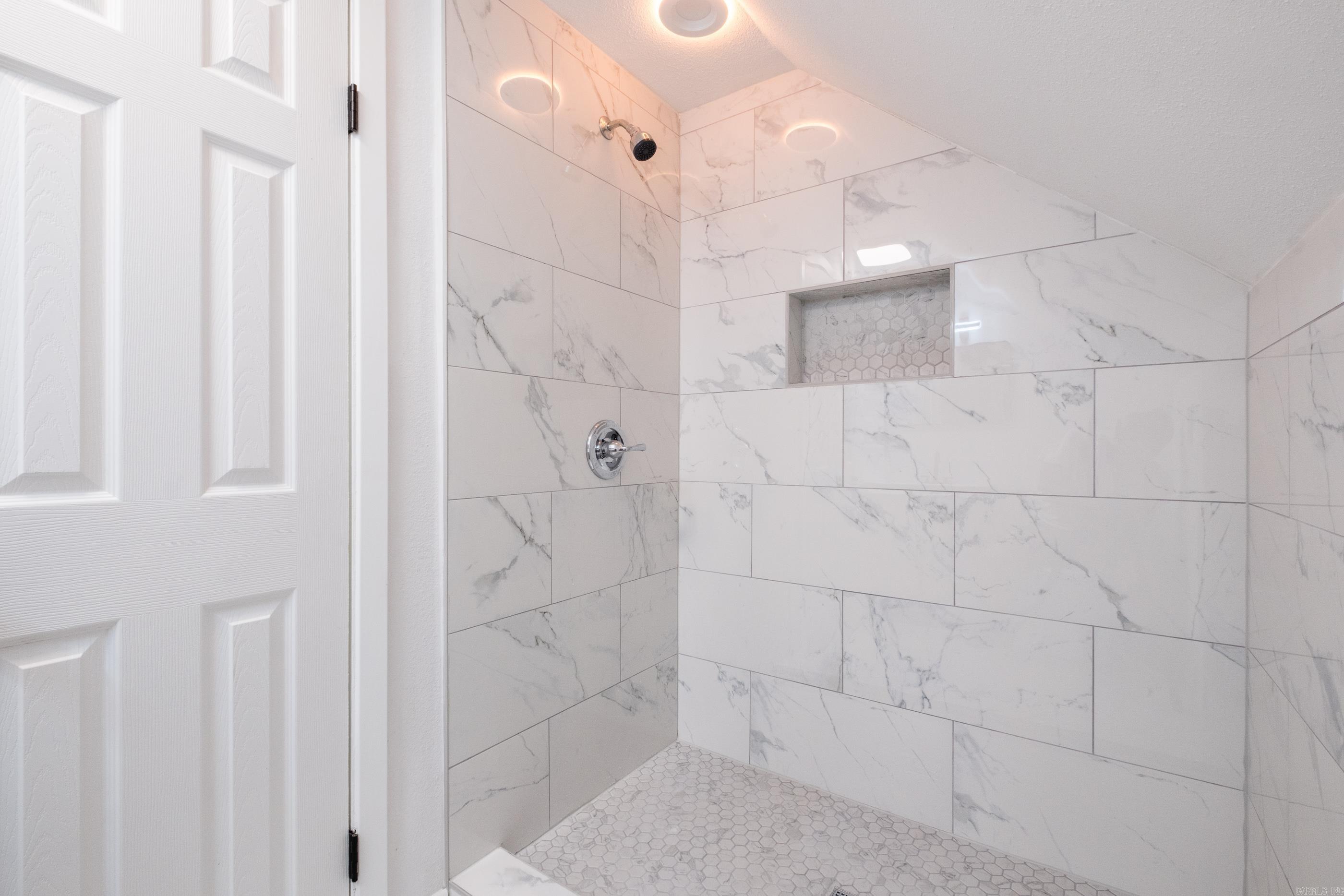 BELMONT - Residential