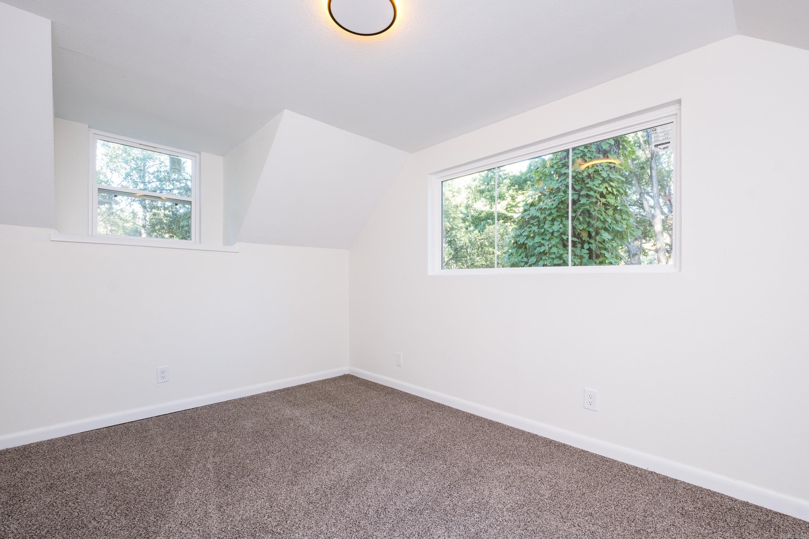 BELMONT - Residential