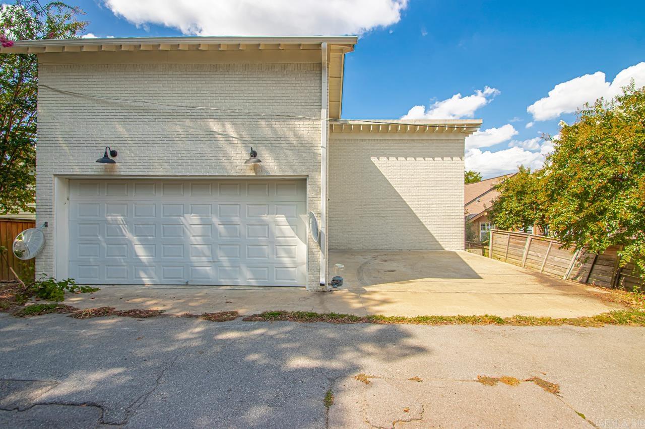 MCGEHEE - Residential