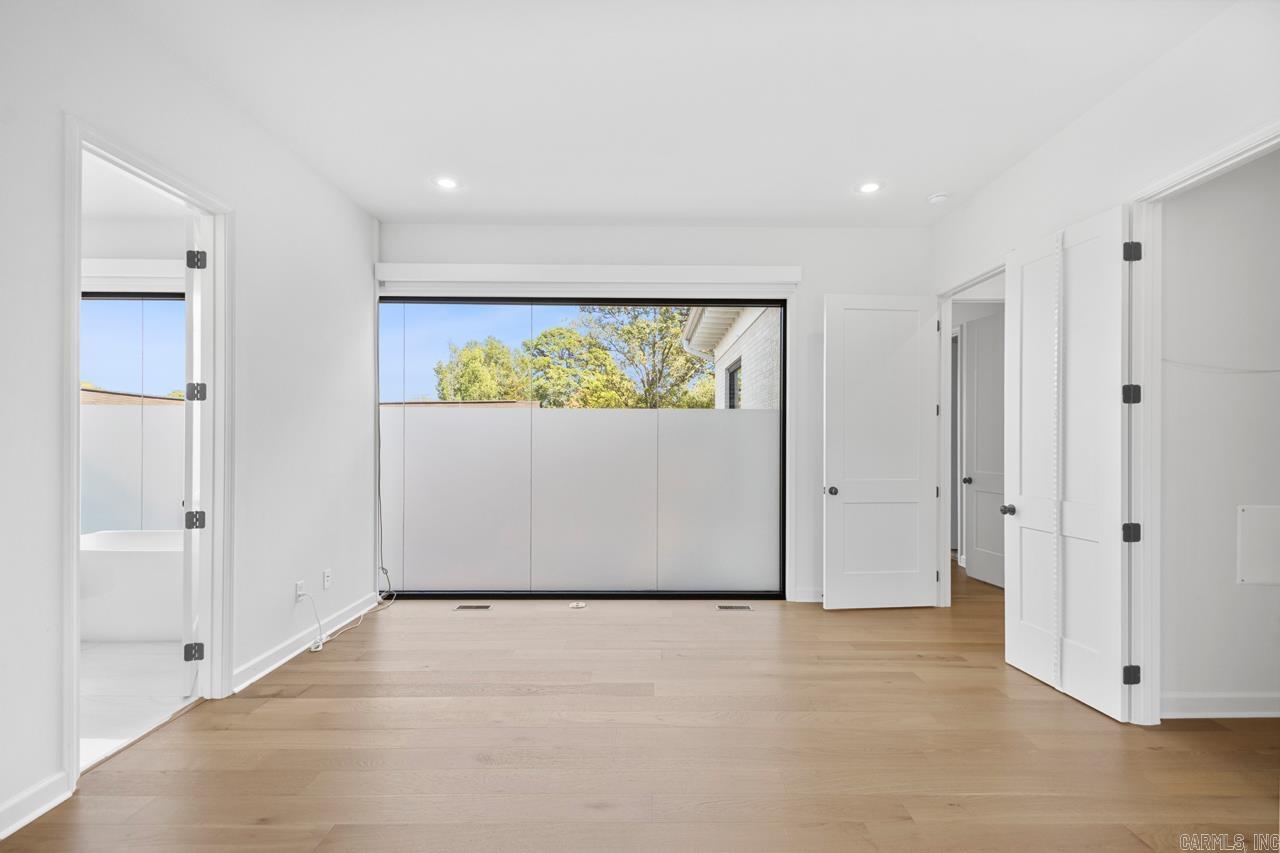 MCGEHEE - Residential