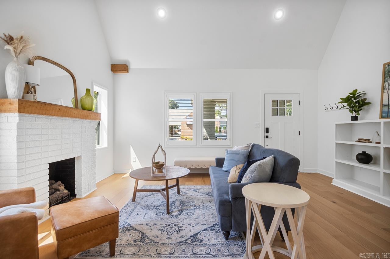 MCGEHEE - Residential