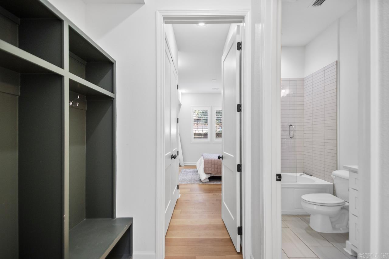 MCGEHEE - Residential