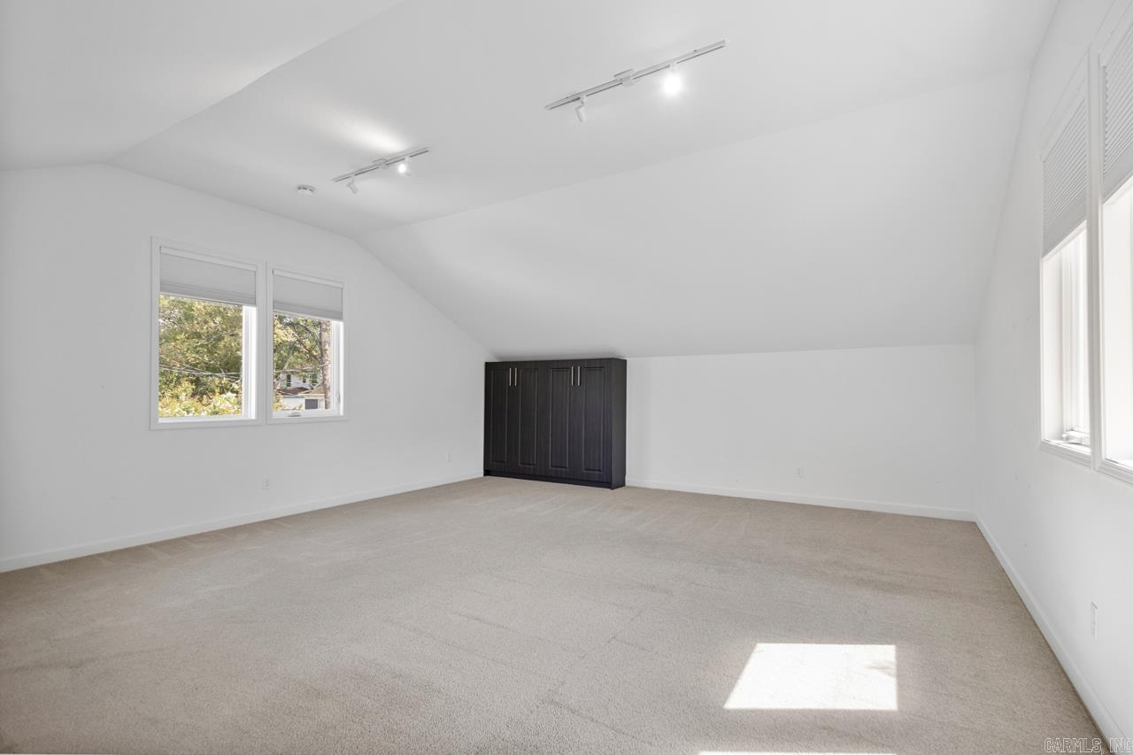 MCGEHEE - Residential