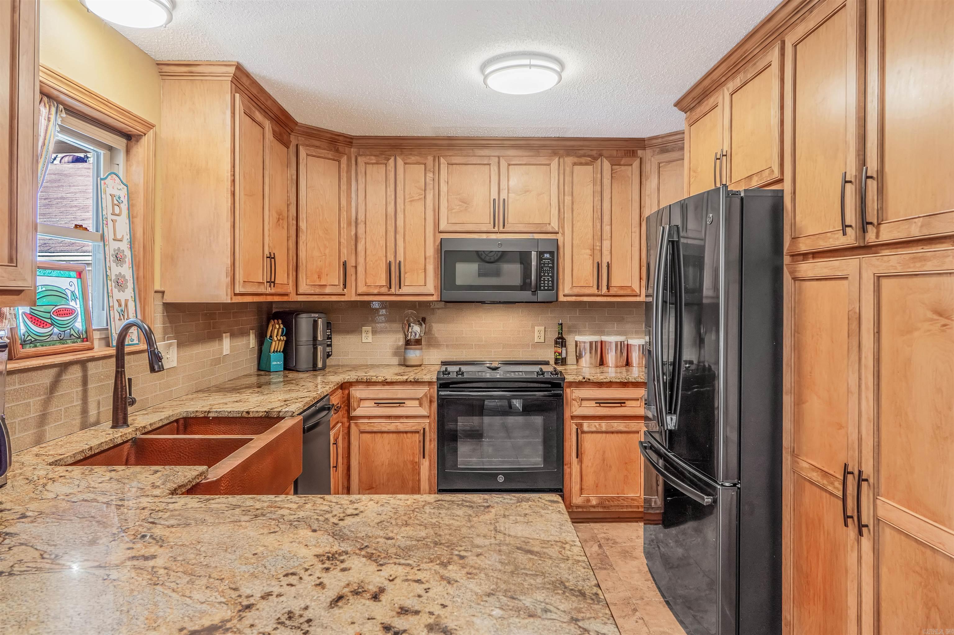 QUAIL CREEK ESTATES - Residential