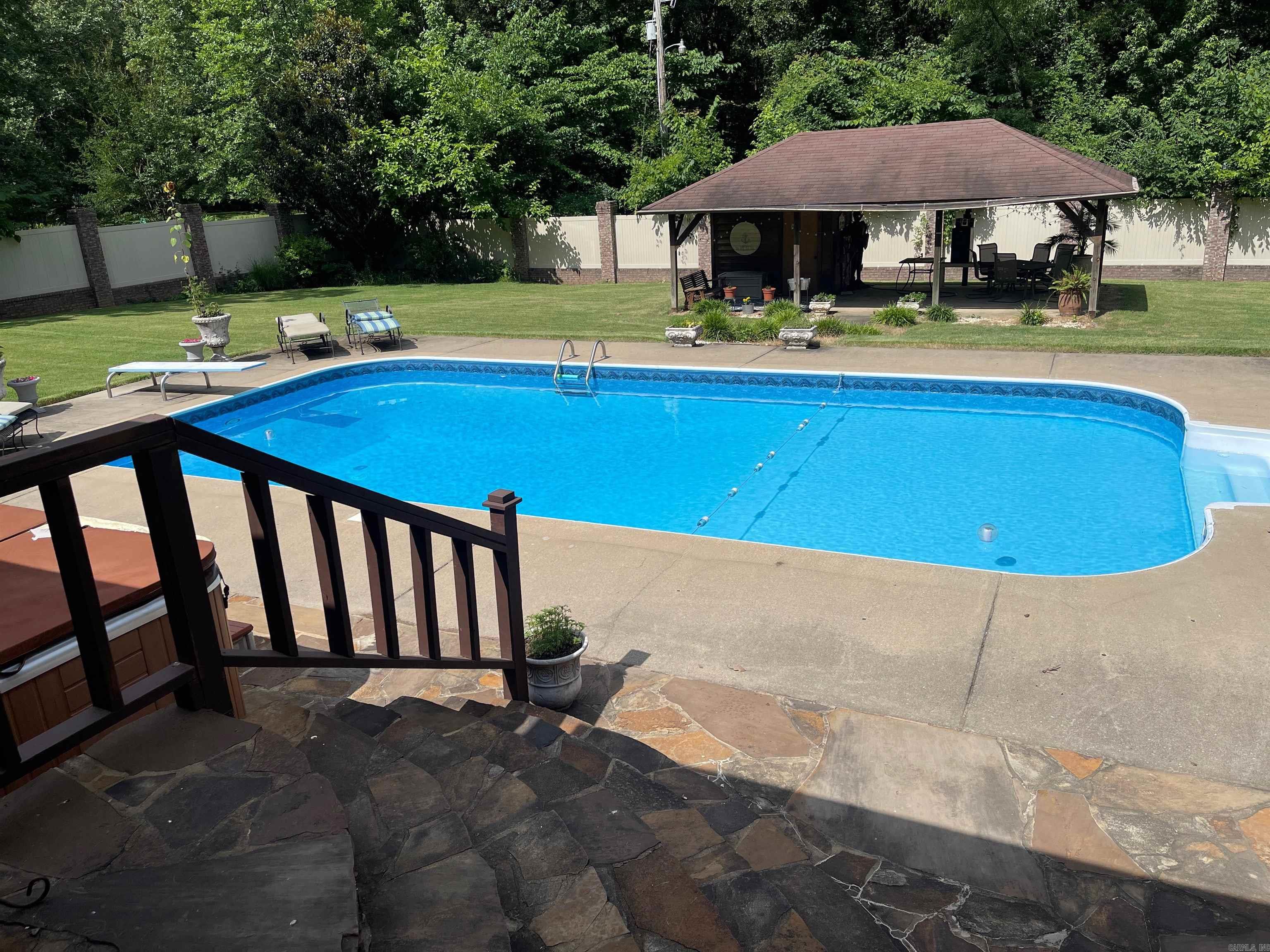 QUAIL CREEK ESTATES - Residential