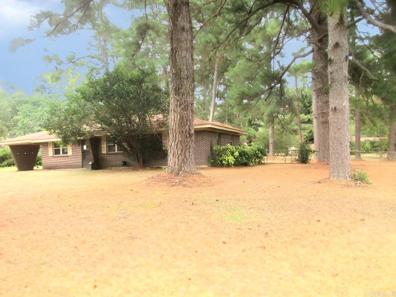 SUBURBIA - Residential