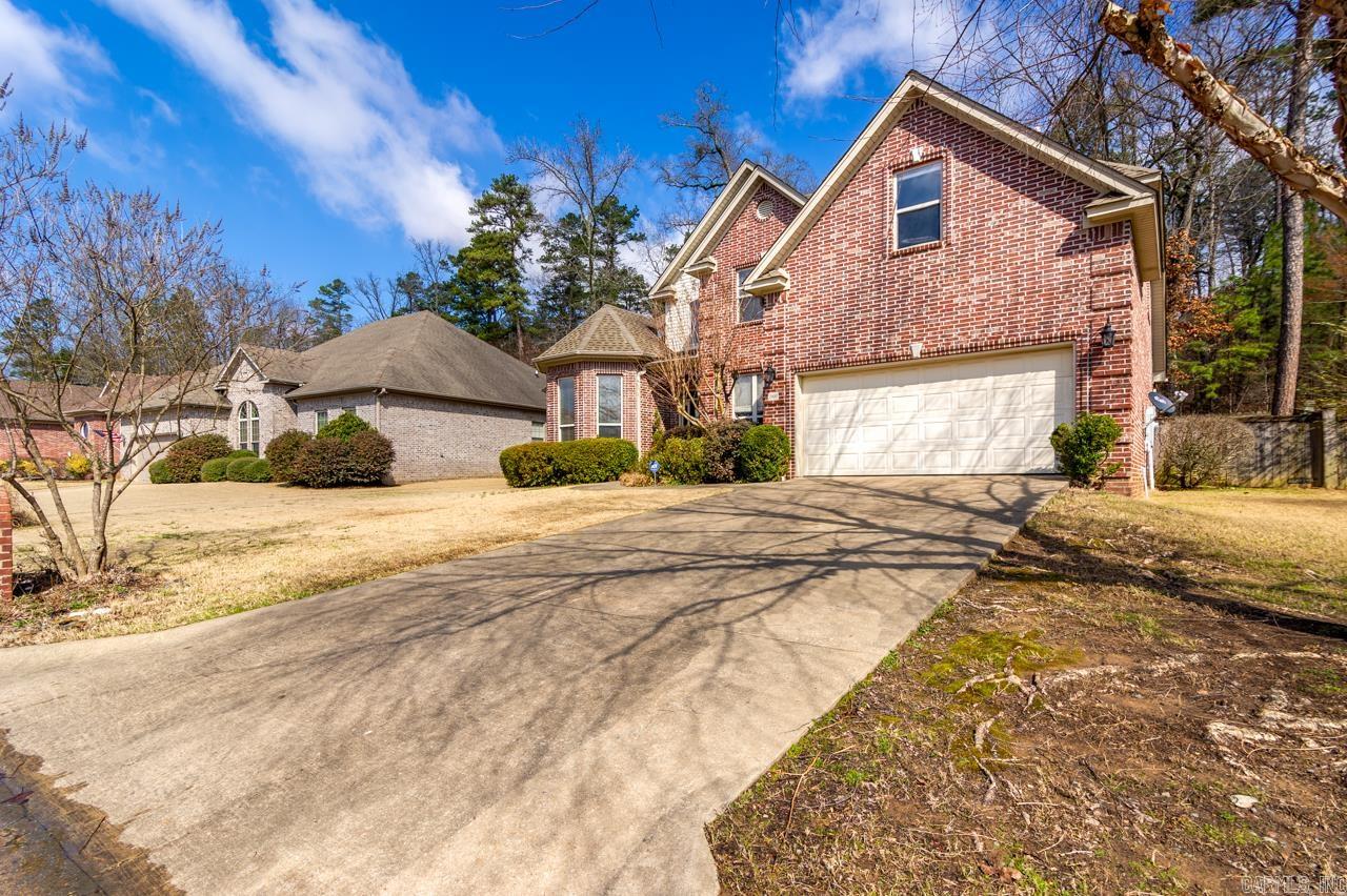 WOODLANDS EDGE - Residential