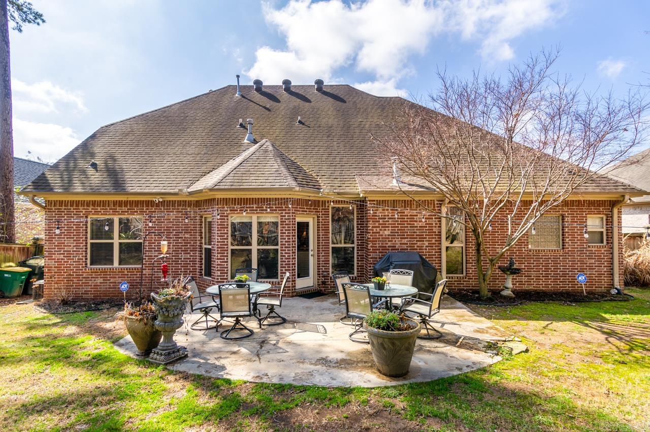 WOODLANDS EDGE - Residential