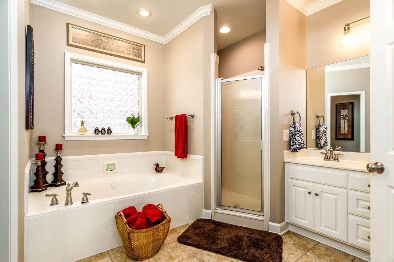 WOODLANDS EDGE - Residential