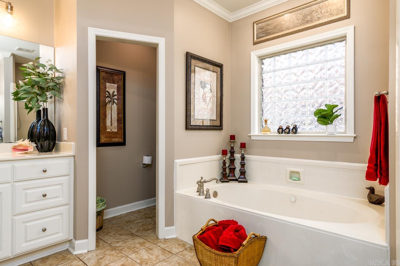 WOODLANDS EDGE - Residential