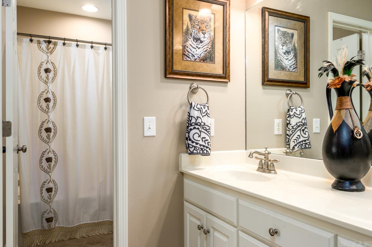 WOODLANDS EDGE - Residential