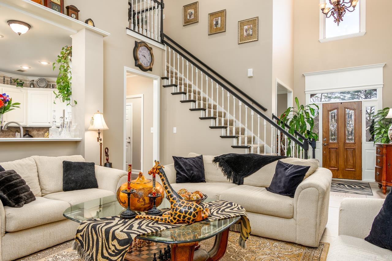 WOODLANDS EDGE - Residential