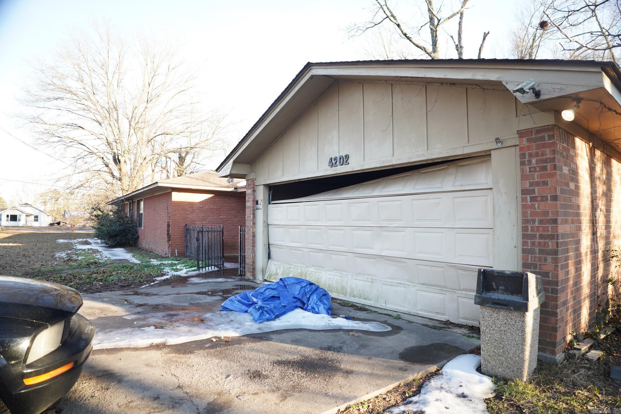 BRENTWOOD ADD - Residential