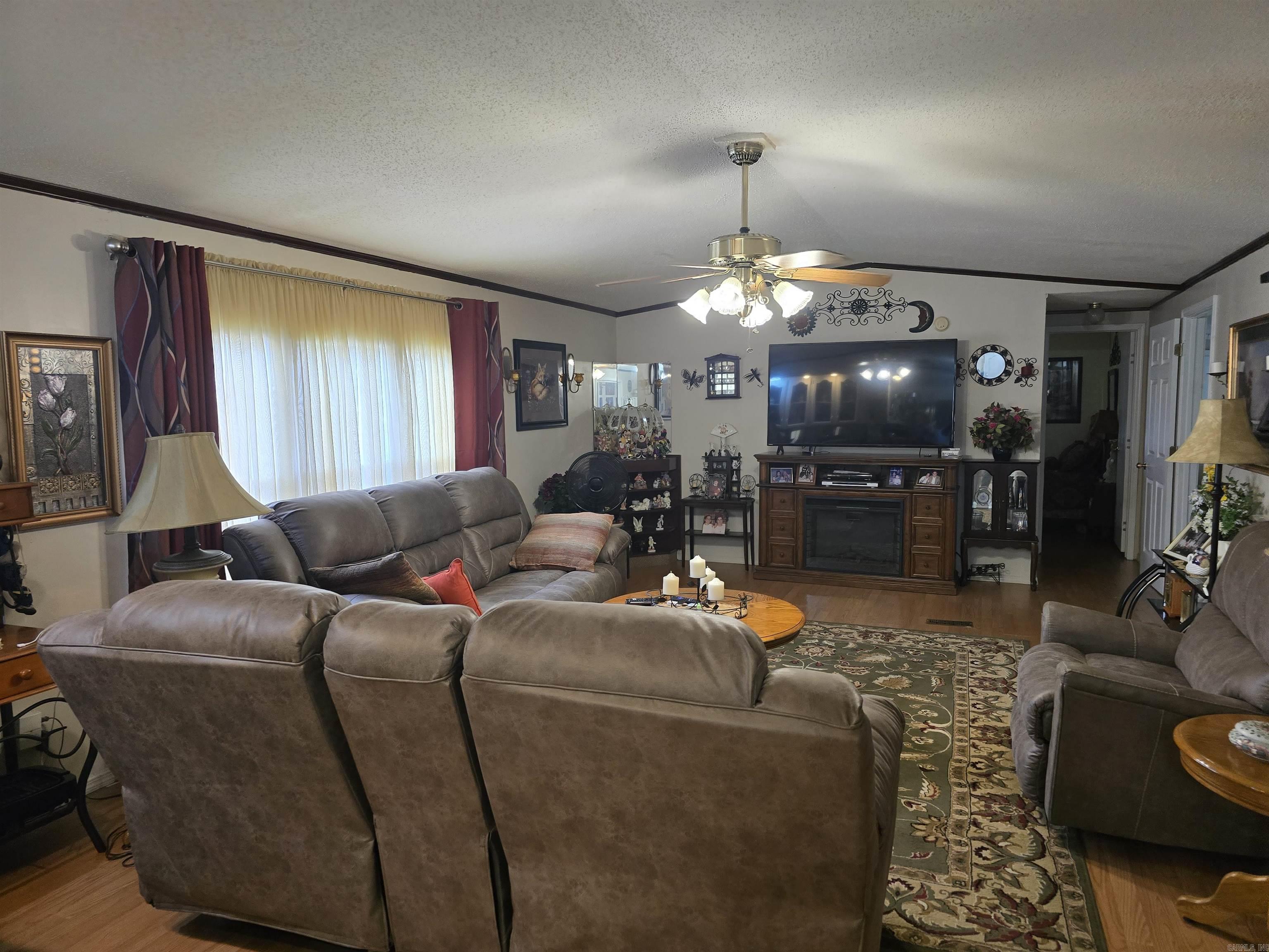 Twin Groves - Residential
