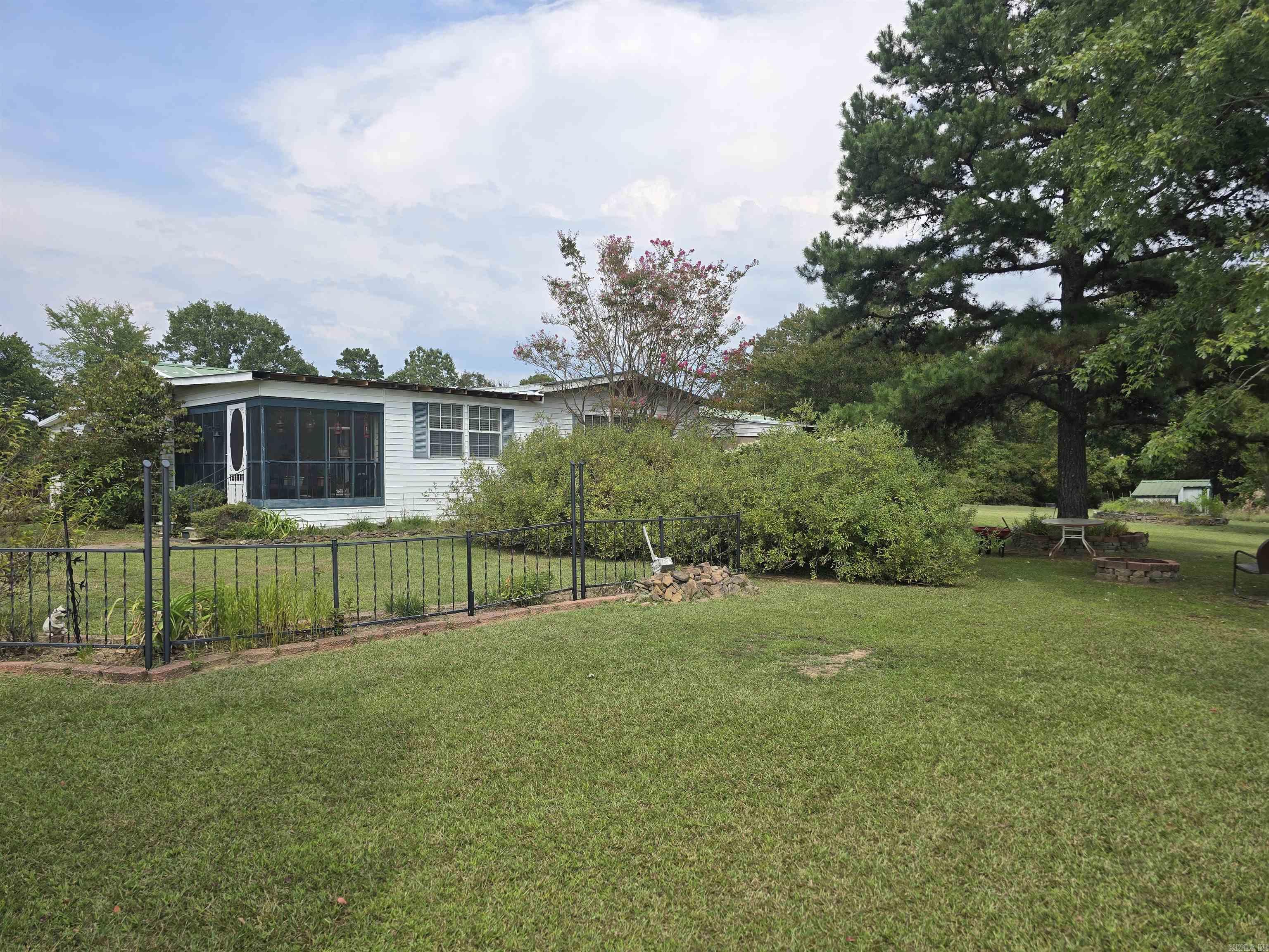 Twin Groves - Residential