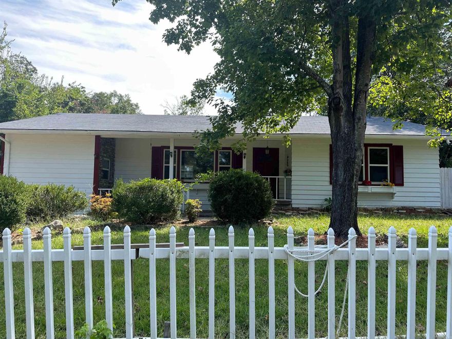 Welcome to this spacious 4-bedroom, 2-bath home located in the heart of Arkadelphia! Situated on a nice lot in an established neighborhood, this property offers plenty of room for families, first-time buyers, or investors looking to add to their portfolio.  Inside, you’ll find a functional floor plan with generous living spaces, comfortable bedrooms, and great natural light throughout. The home offers endless potential to make it your own while already providing the space and layout buyers are looking for.  Conveniently located near schools, shopping, dining, and local amenities, this home combines comfort, convenience, and value. Whether you’re searching for a primary residence or an investment opportunity, this Arkadelphia property is one you won’t want to miss!