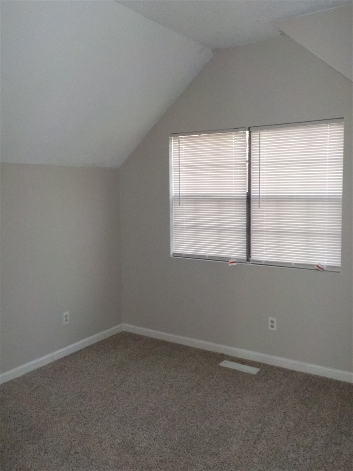 Rolling Oaks - Residential Lease