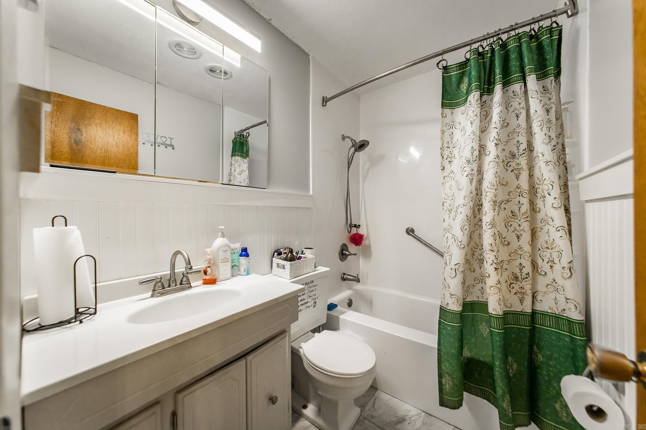 TANGLEWOOD - Residential