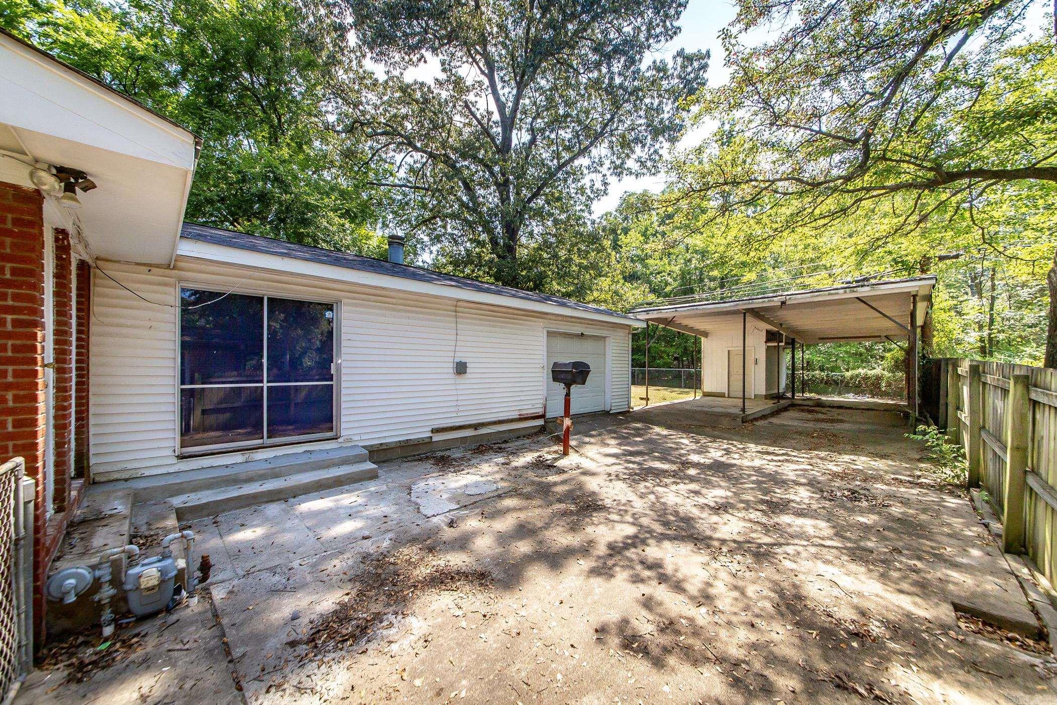 TANGLEWOOD - Residential