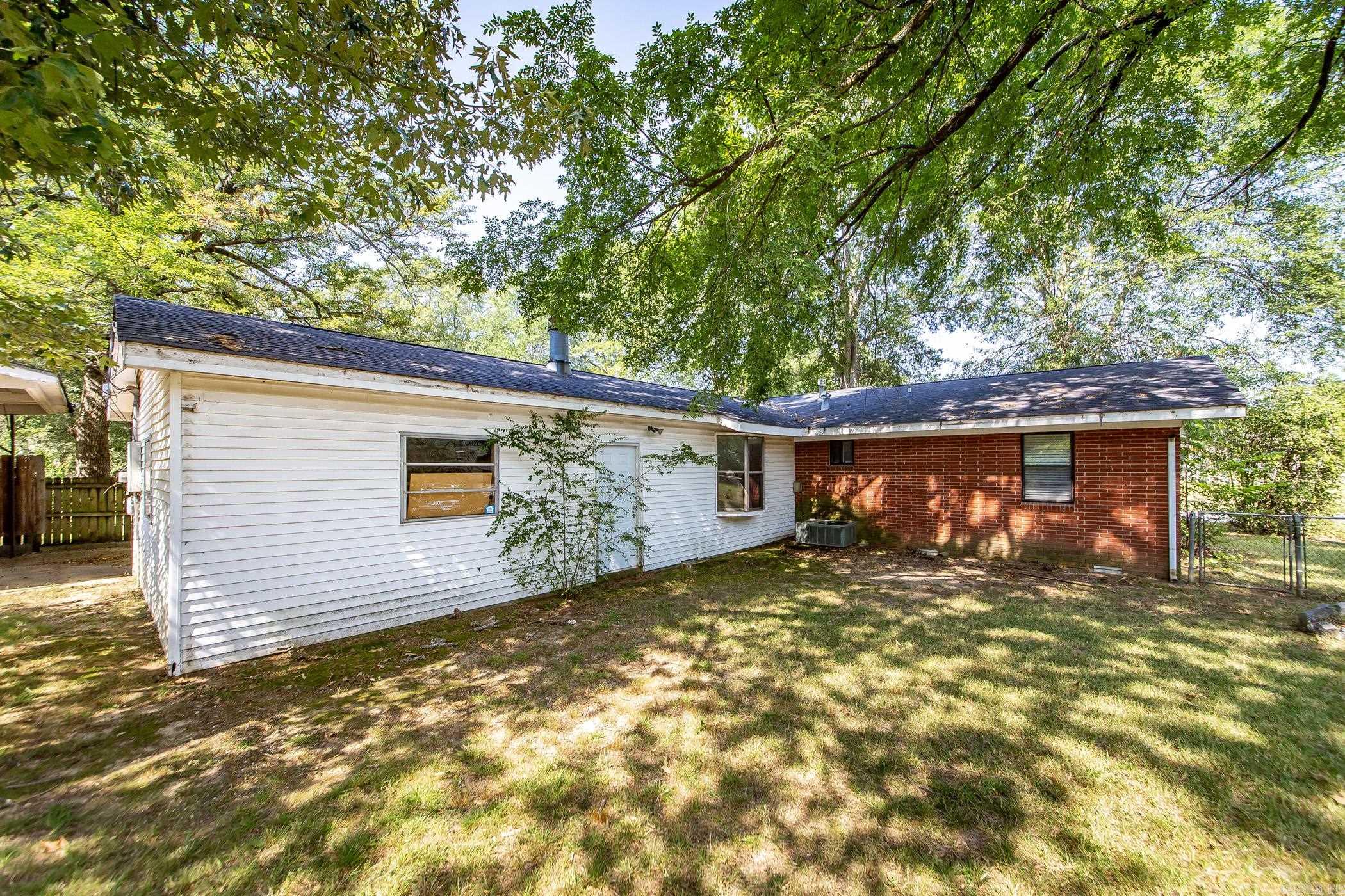 TANGLEWOOD - Residential