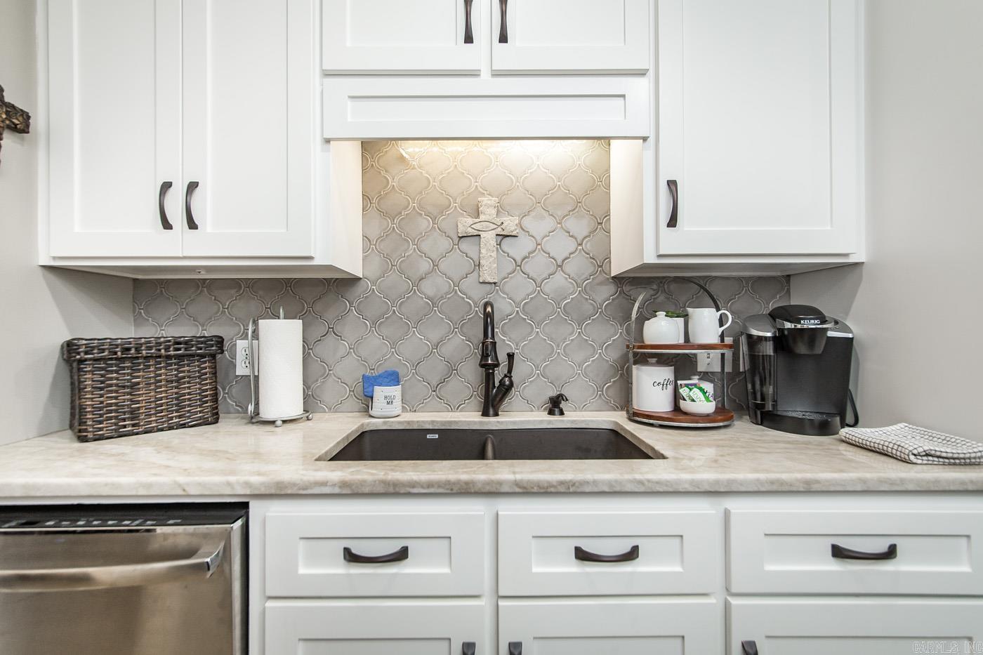 WINDCREST - Residential