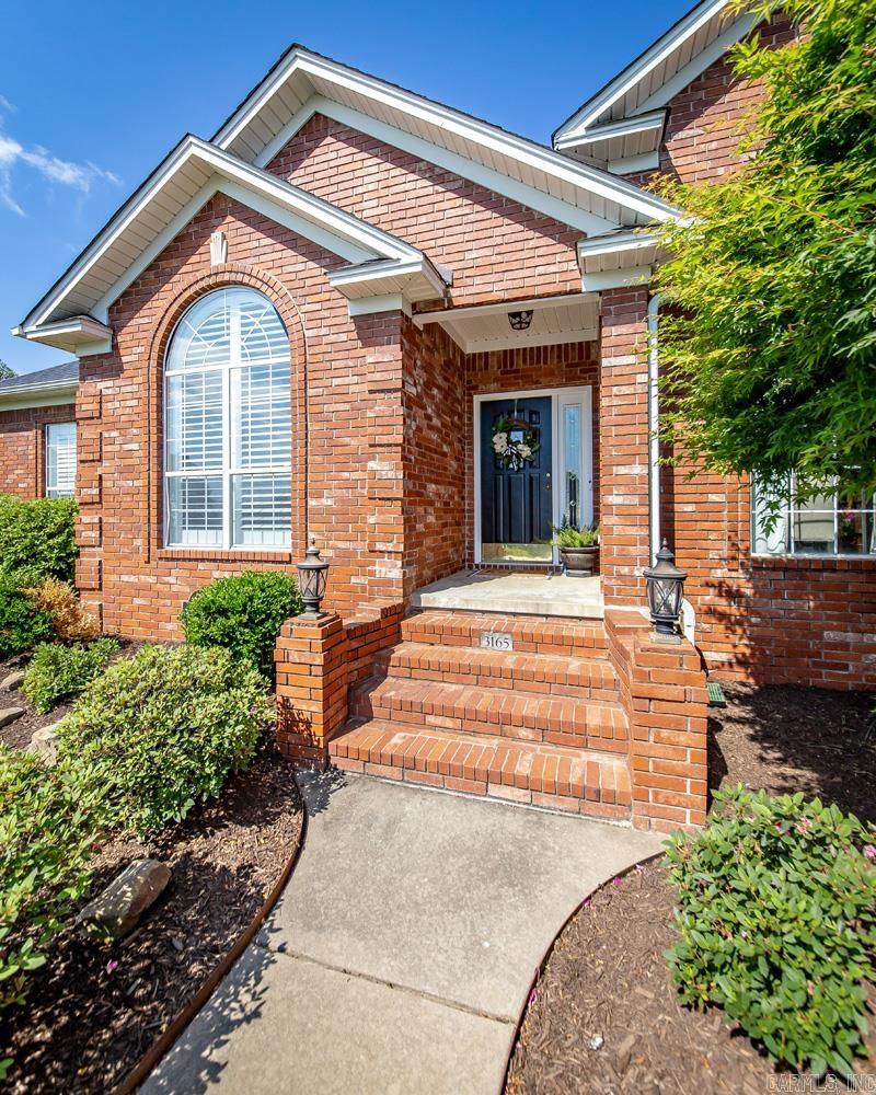 WINDCREST - Residential