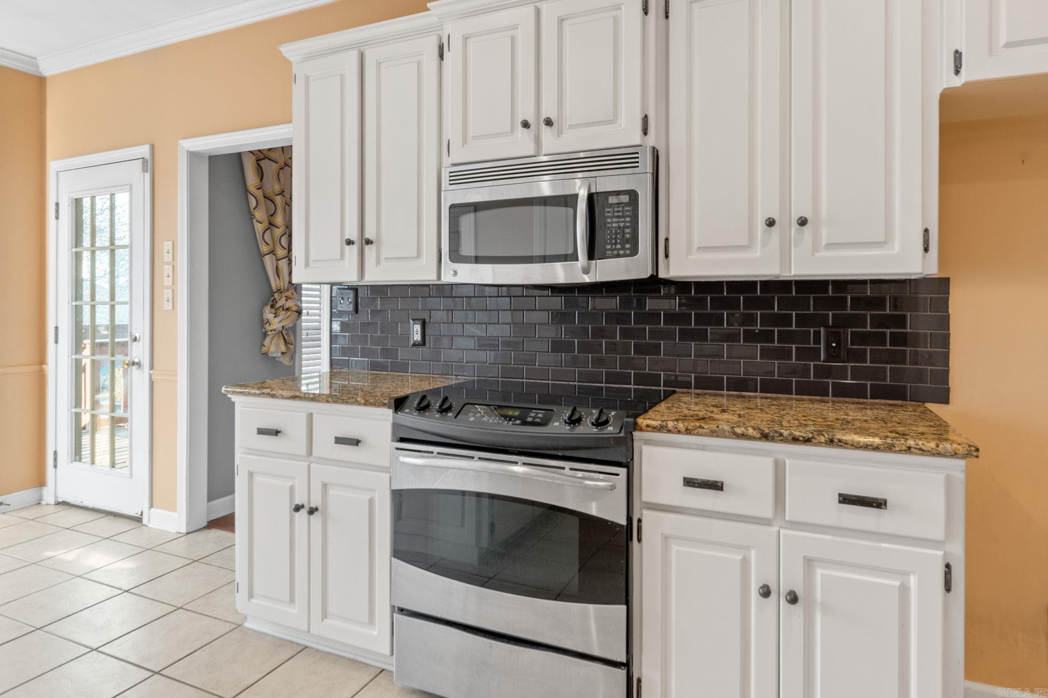 CHENAL VALLEY DUQUESNE COMMUNITY - Residential