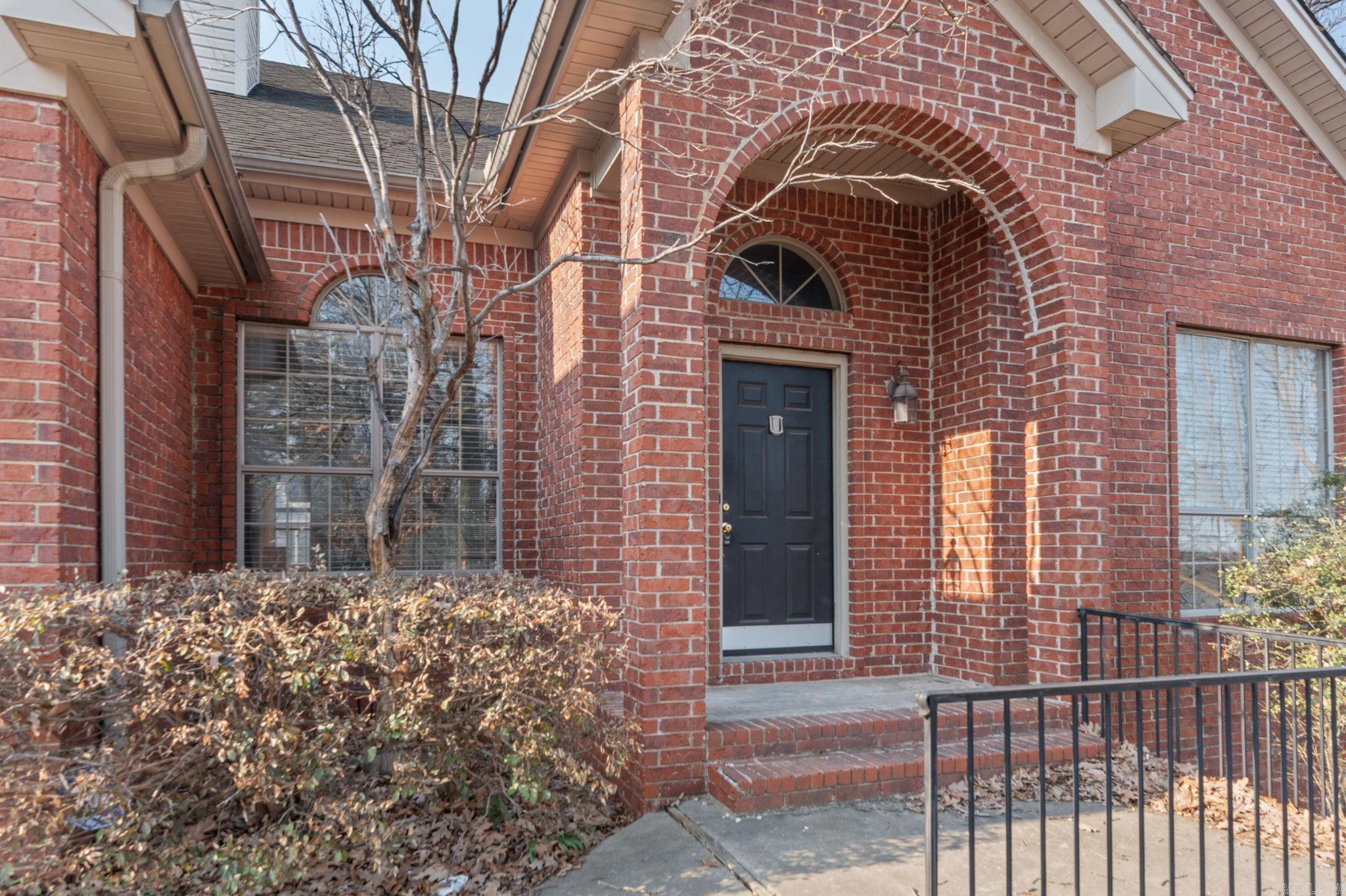 CHENAL VALLEY DUQUESNE COMMUNITY - Residential