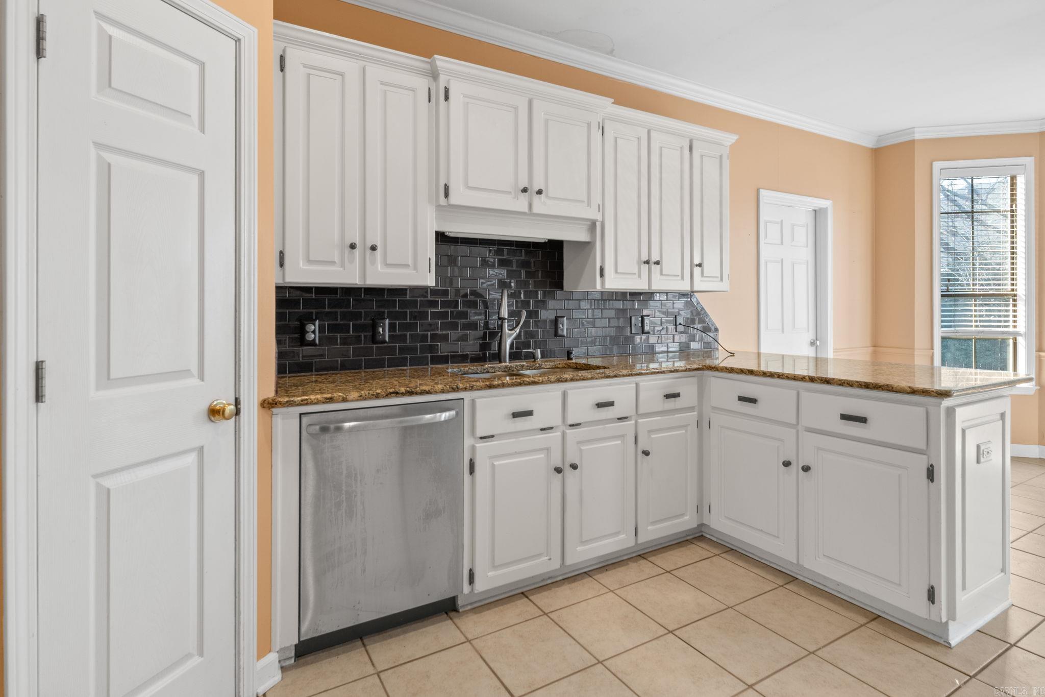 CHENAL VALLEY DUQUESNE COMMUNITY - Residential