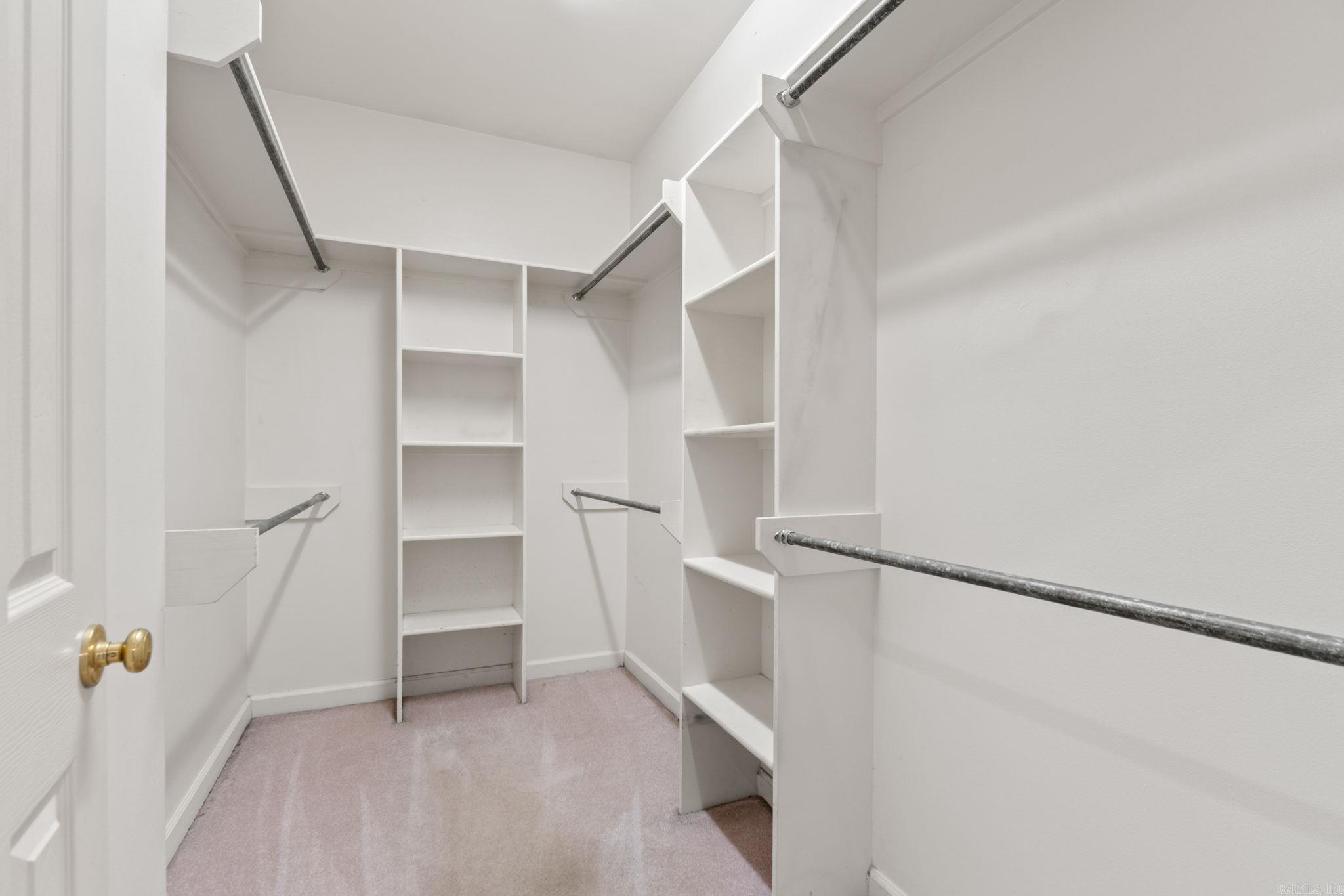 CHENAL VALLEY DUQUESNE COMMUNITY - Residential