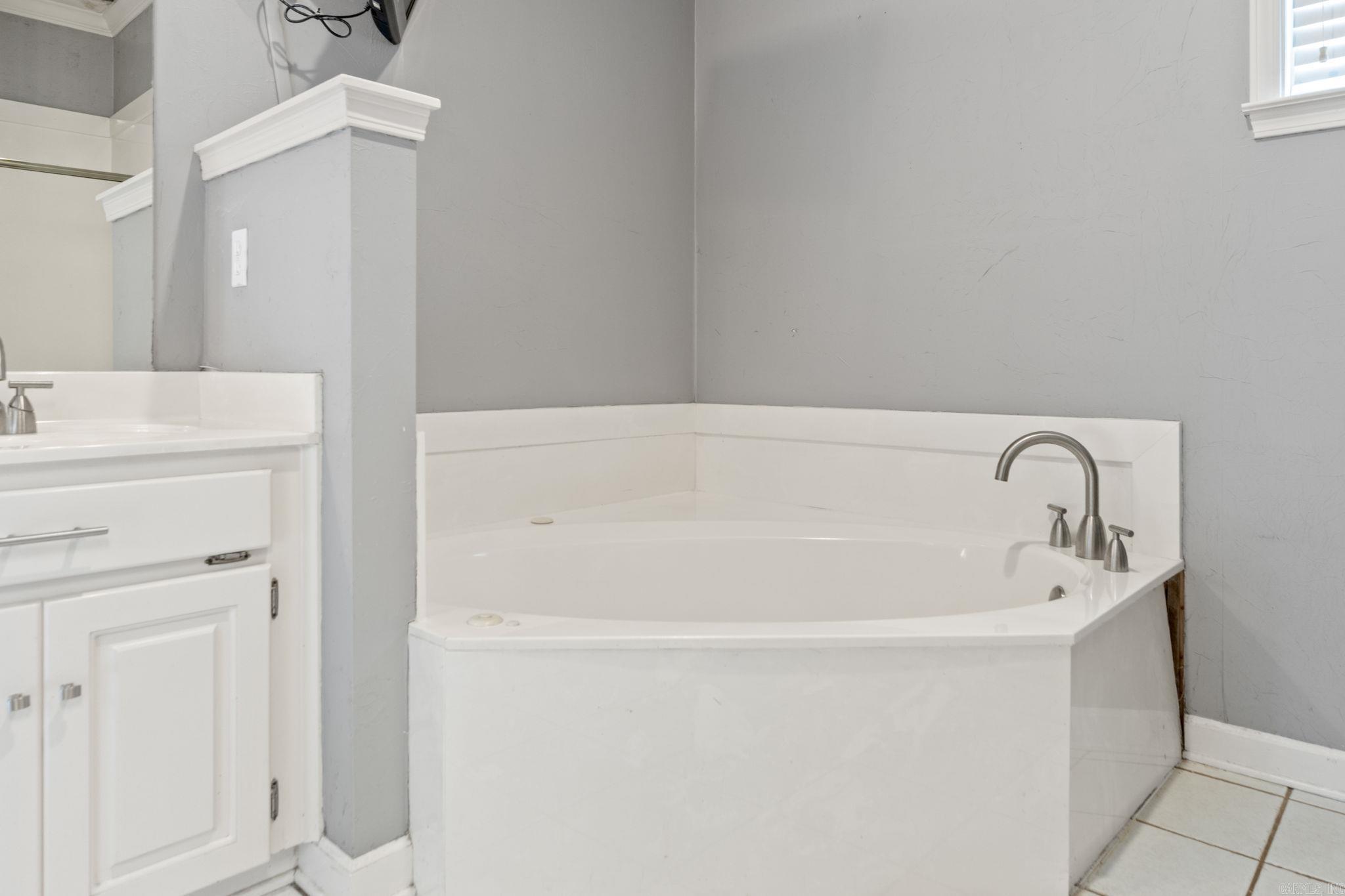 CHENAL VALLEY DUQUESNE COMMUNITY - Residential