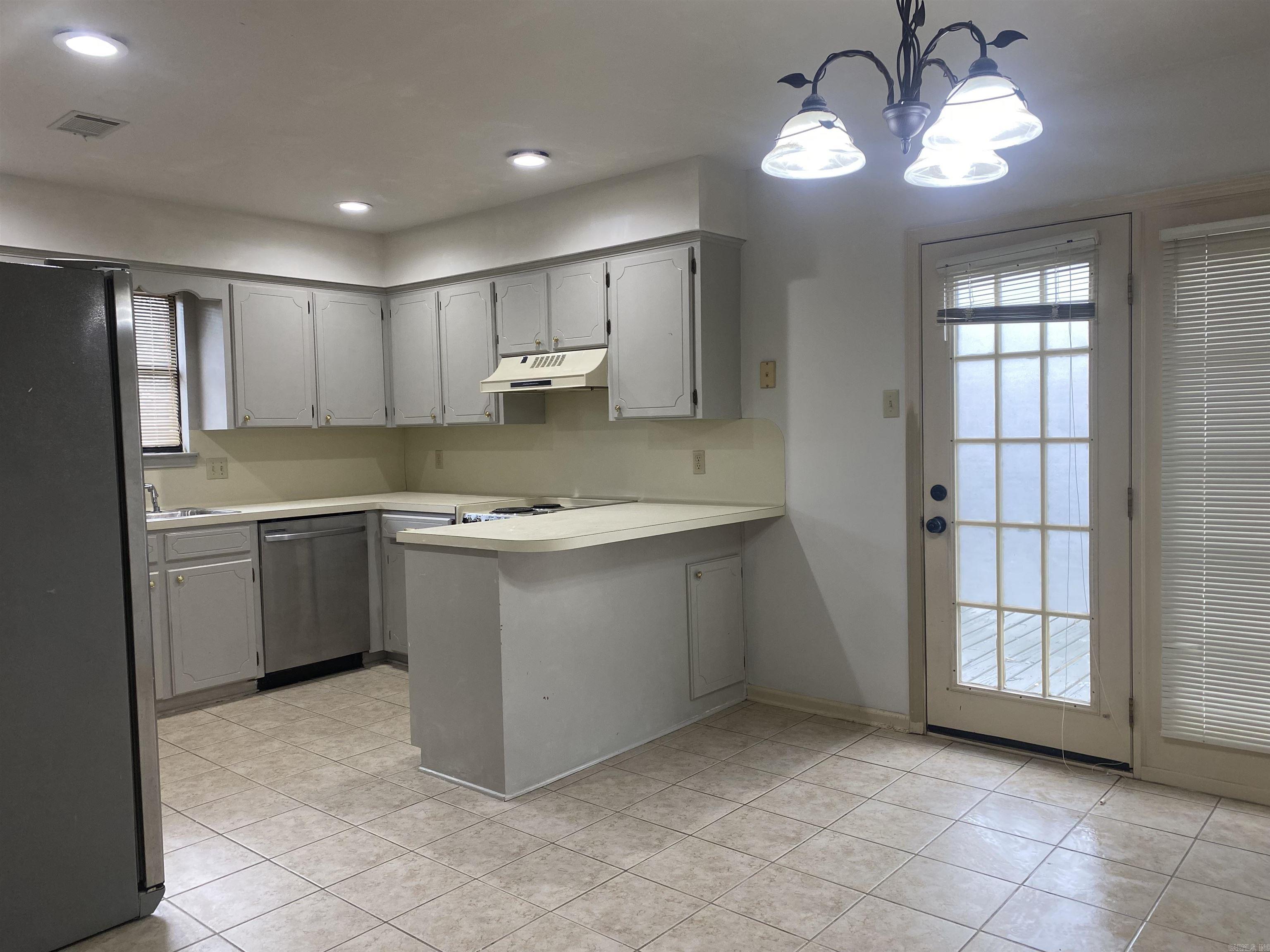 Timberpeg - Residential Lease