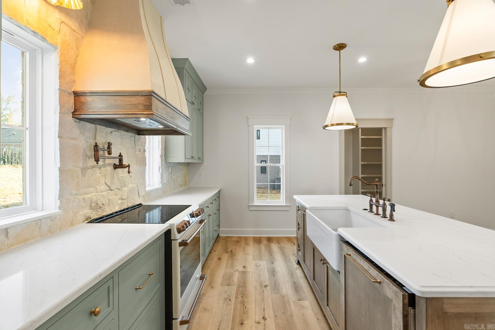 SYLVIA SPRINGS SUBDIVISION - Residential