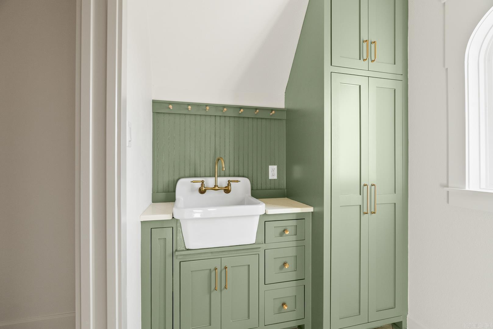 SYLVIA SPRINGS SUBDIVISION - Residential