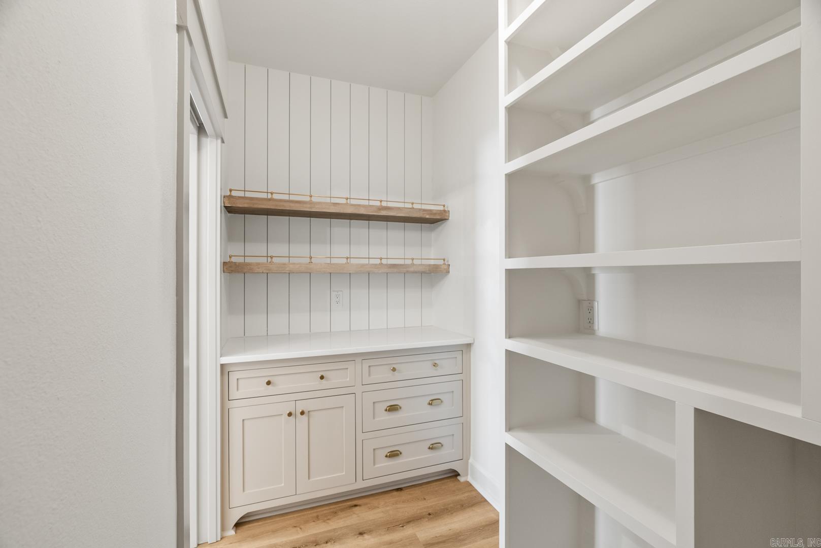 SYLVIA SPRINGS SUBDIVISION - Residential