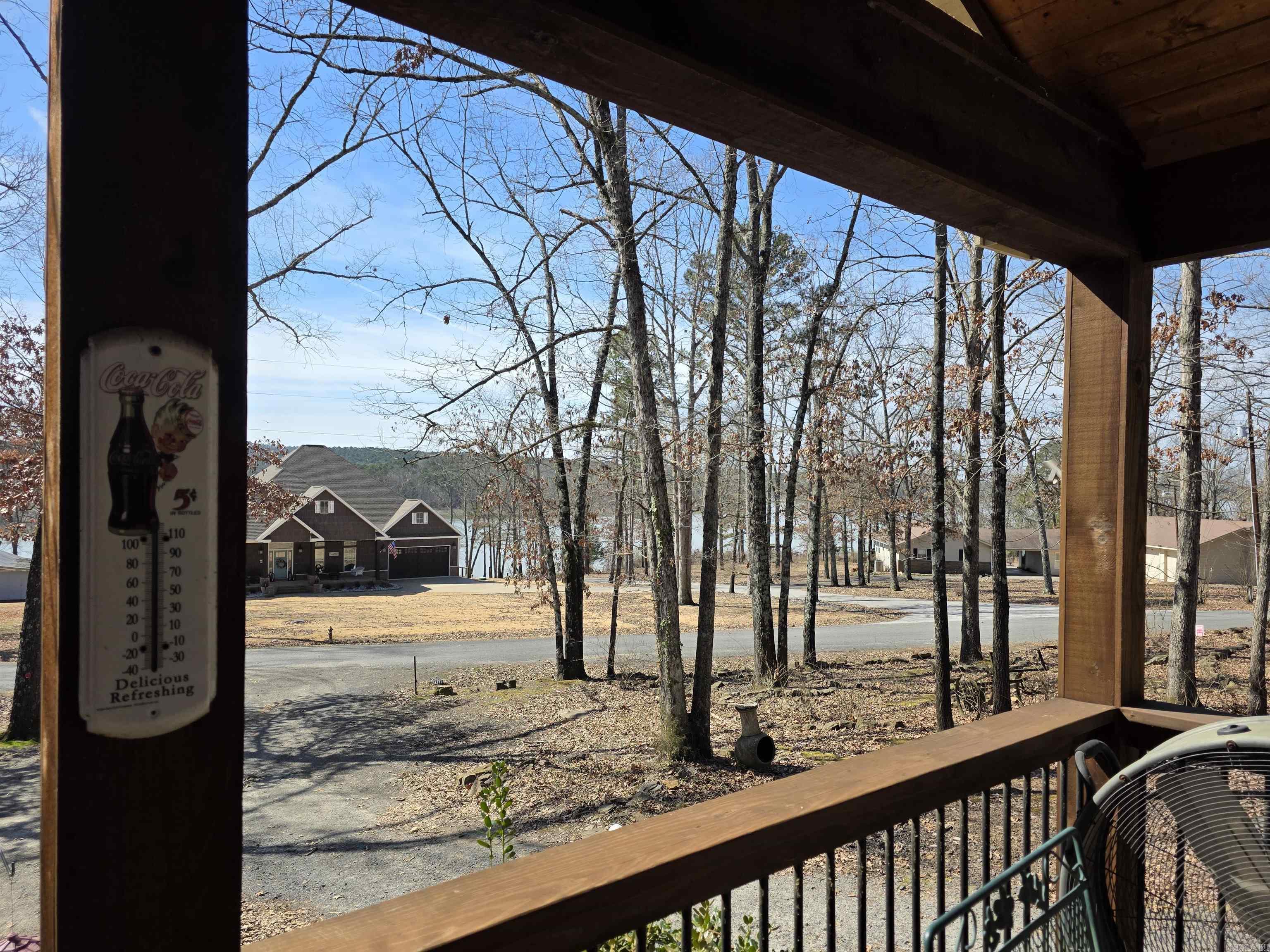 SKYPOINT ESTATES - LAKE - Residential