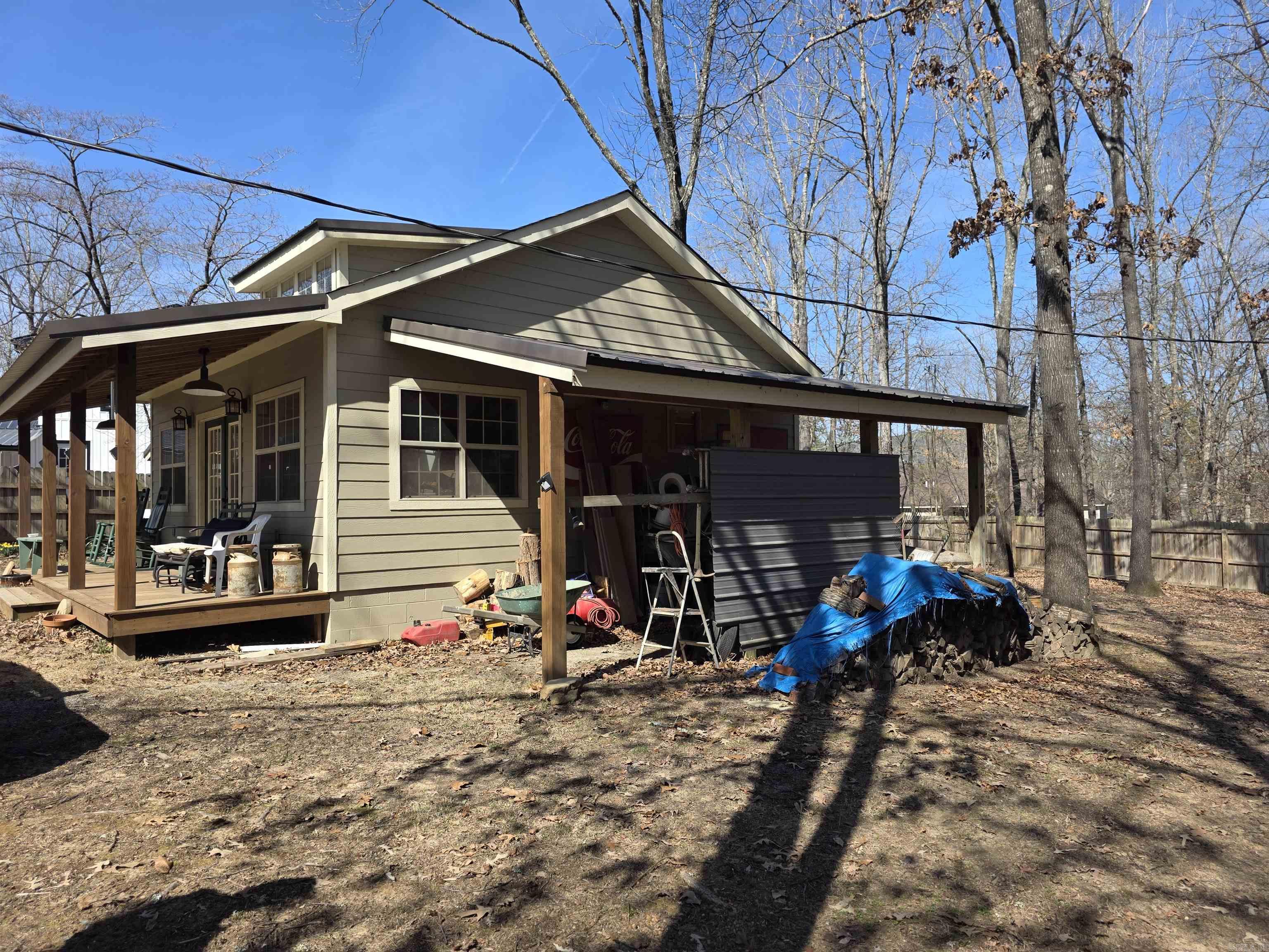 SKYPOINT ESTATES - LAKE - Residential