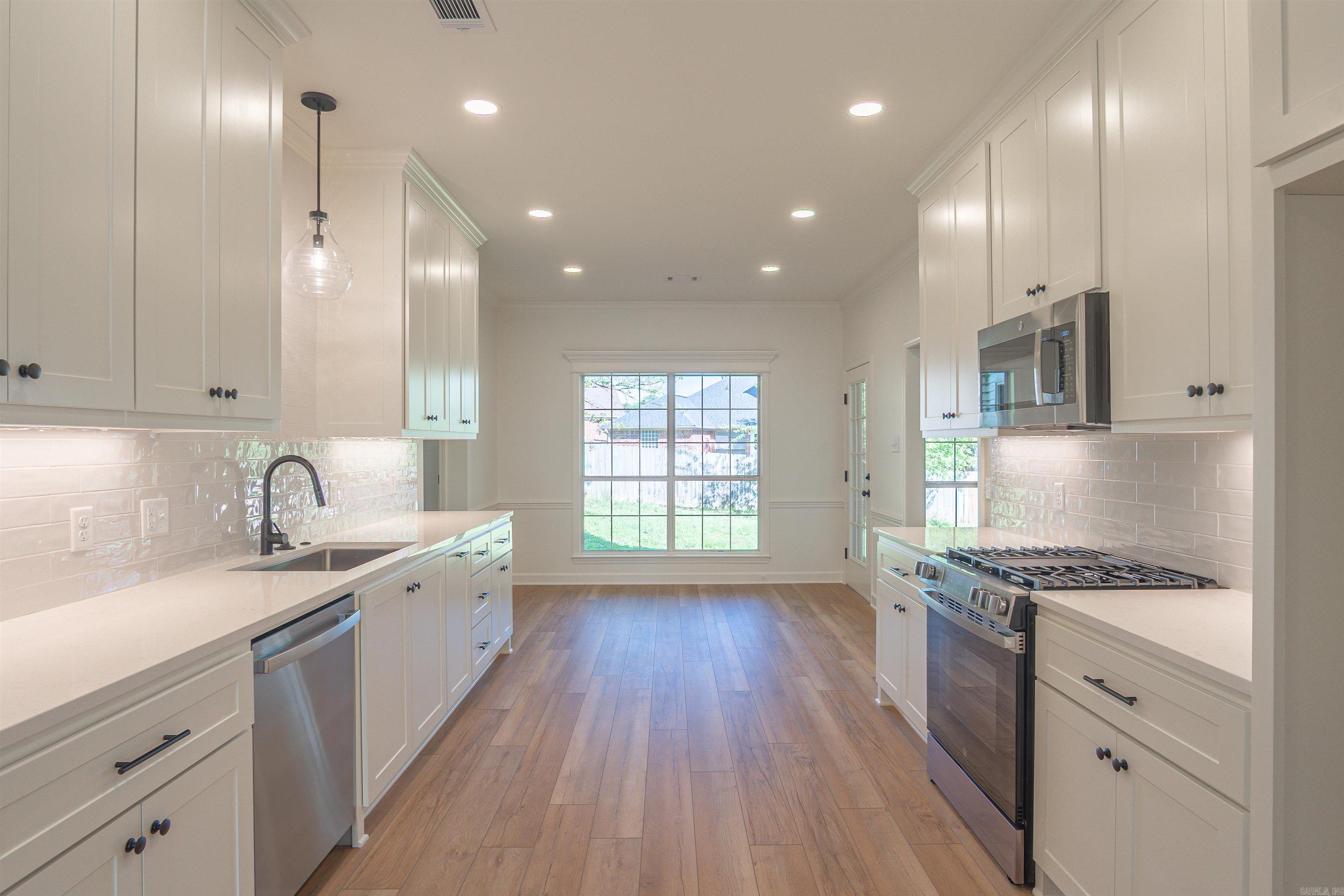 WATERSIDE ADDN - Residential