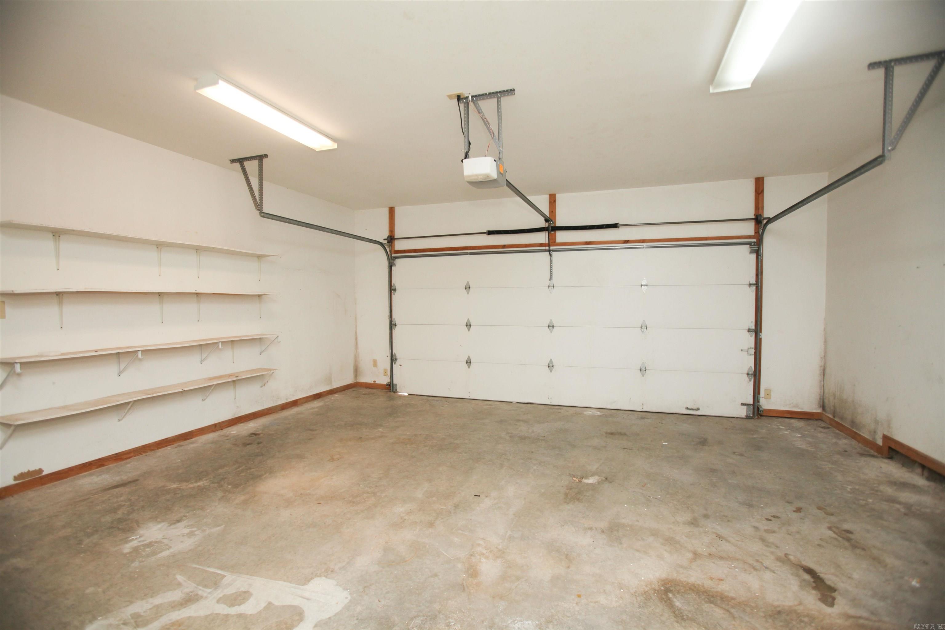 Club Cove - Residential Lease