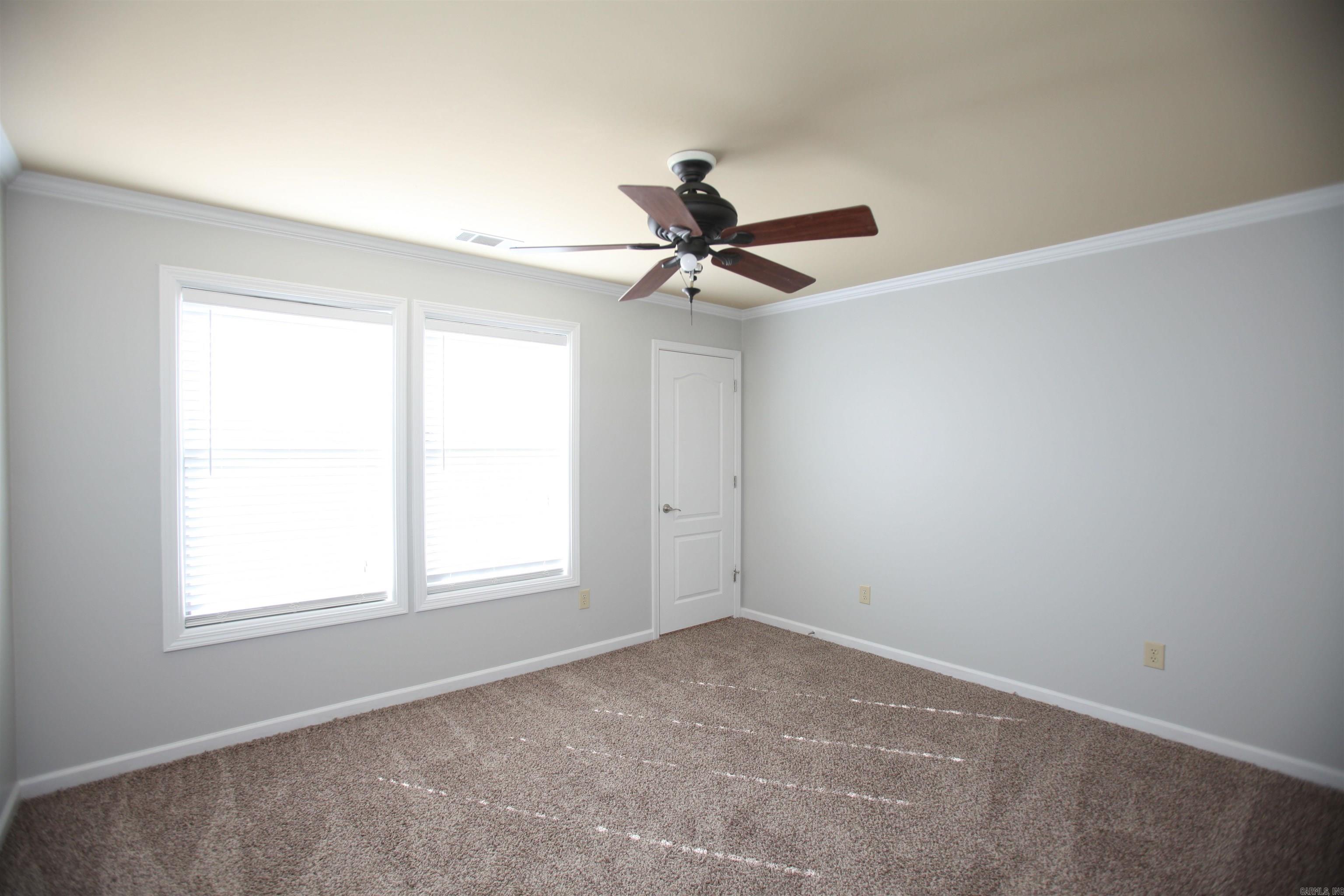 Club Cove - Residential Lease