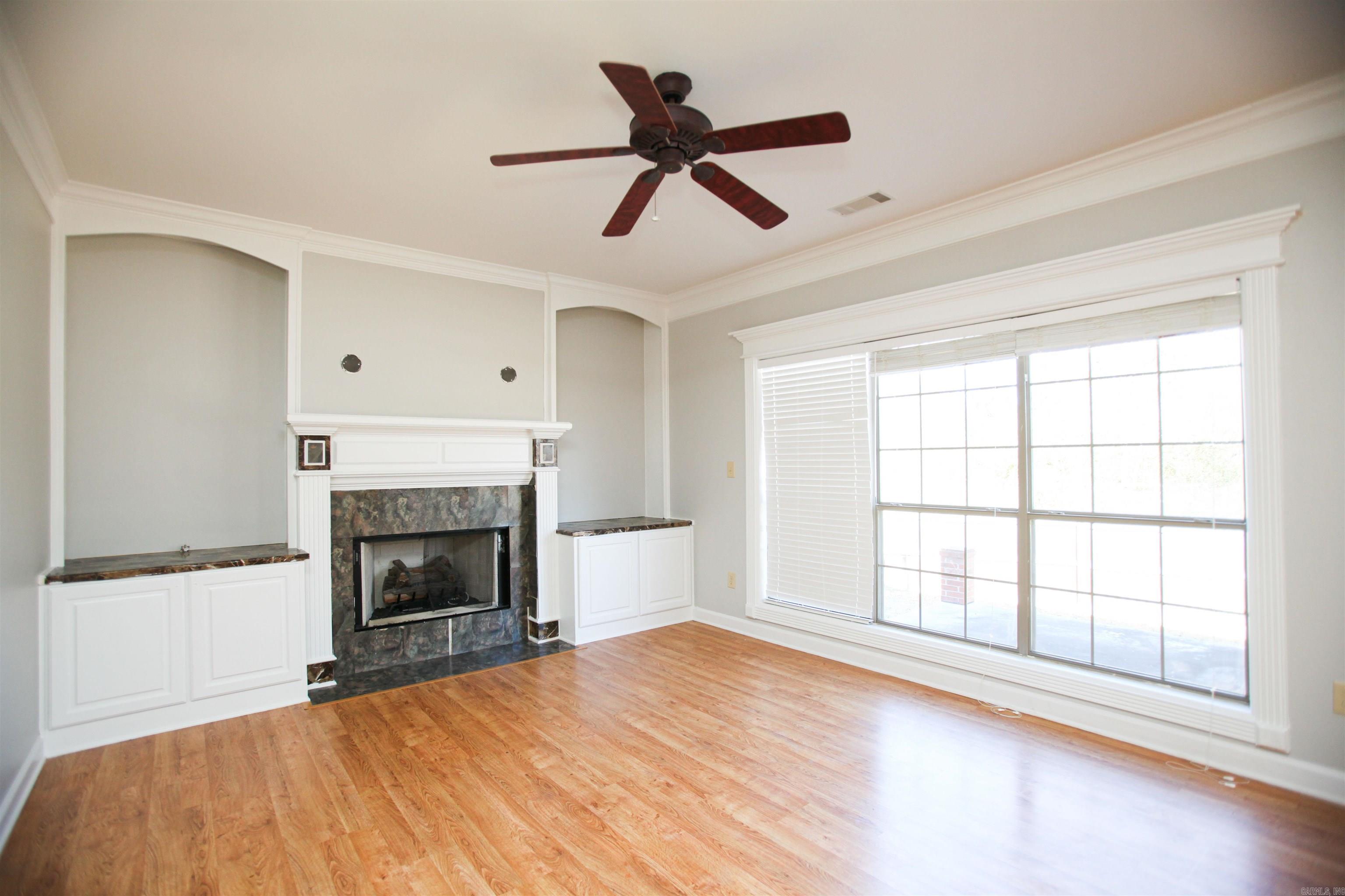 Club Cove - Residential Lease