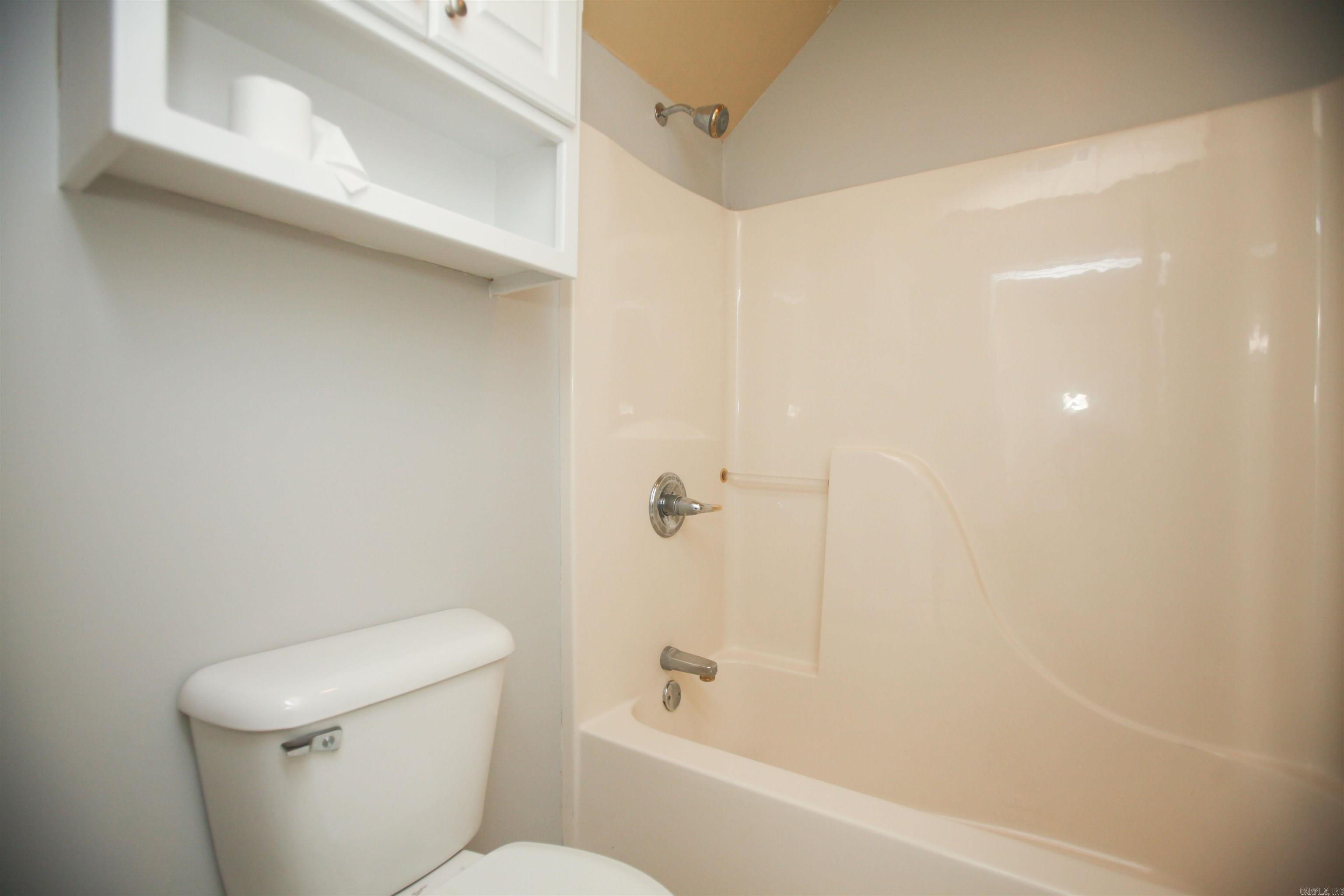 Club Cove - Residential Lease