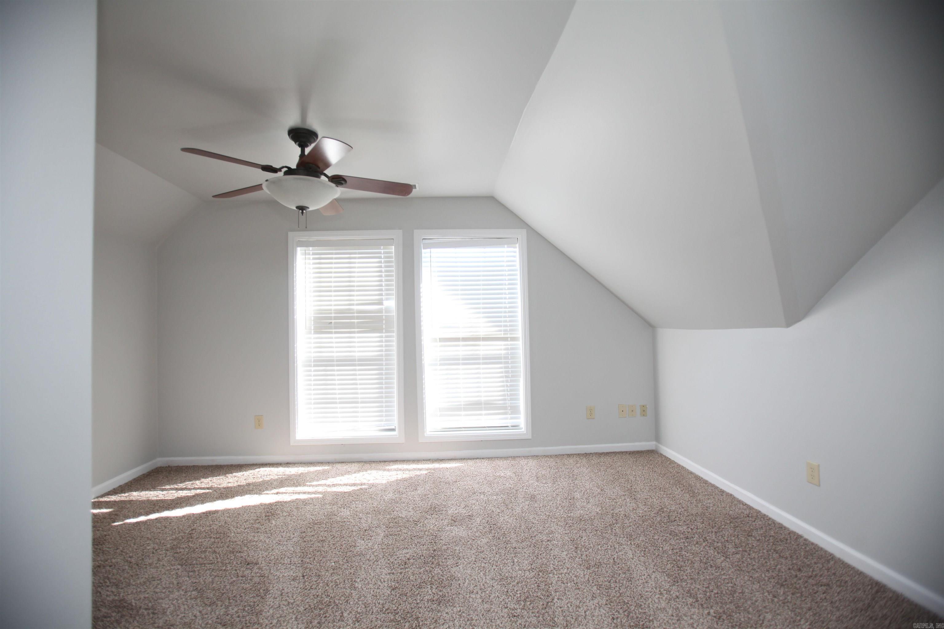 Club Cove - Residential Lease