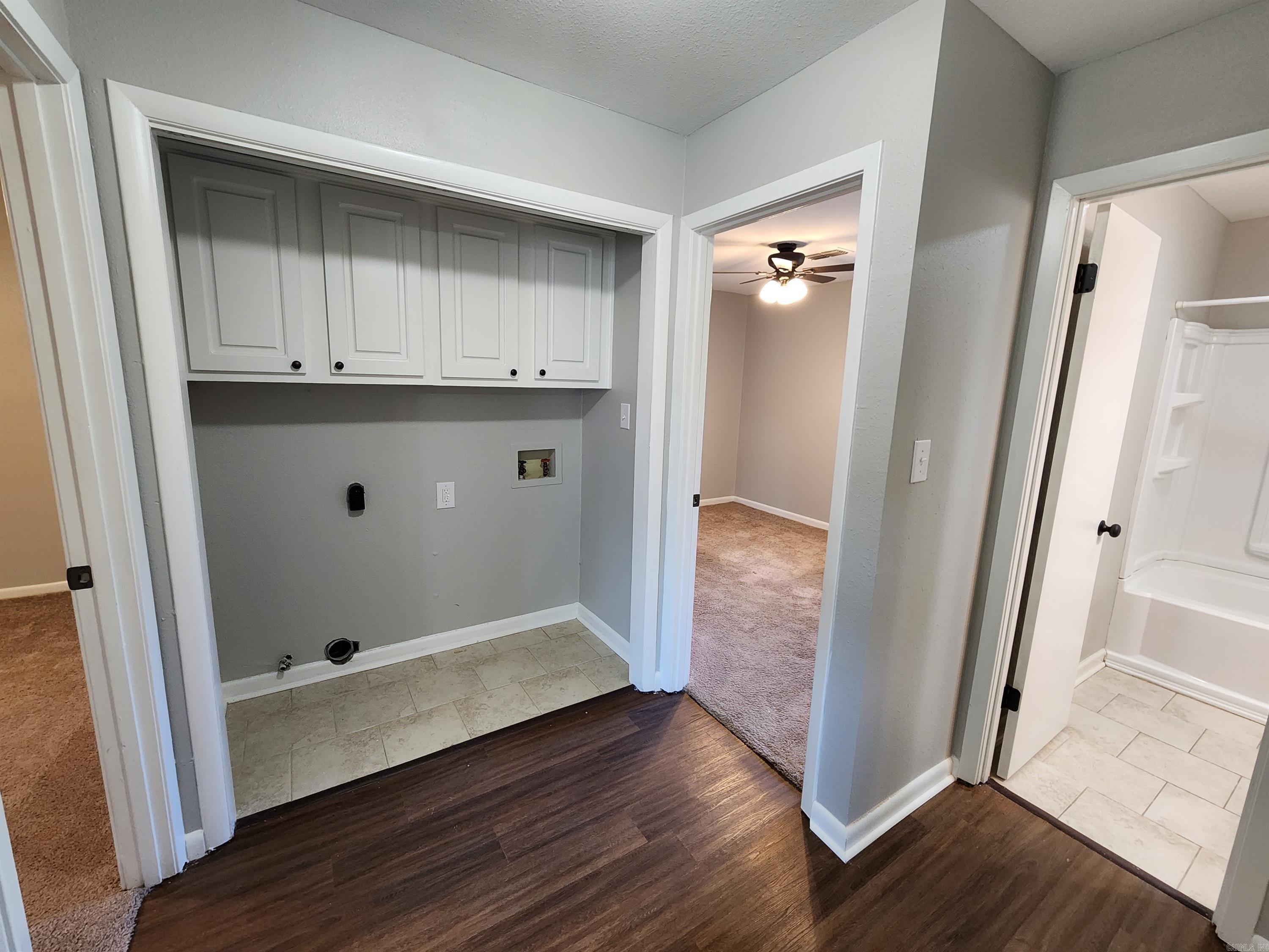 Salem Oaks - Residential Lease