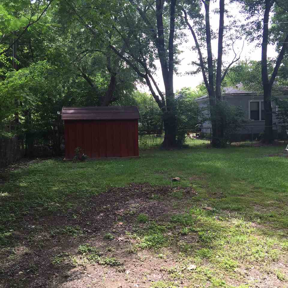 ANGEL CROSSING - Residential