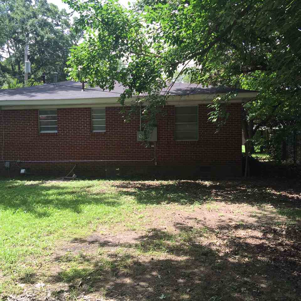 ANGEL CROSSING - Residential